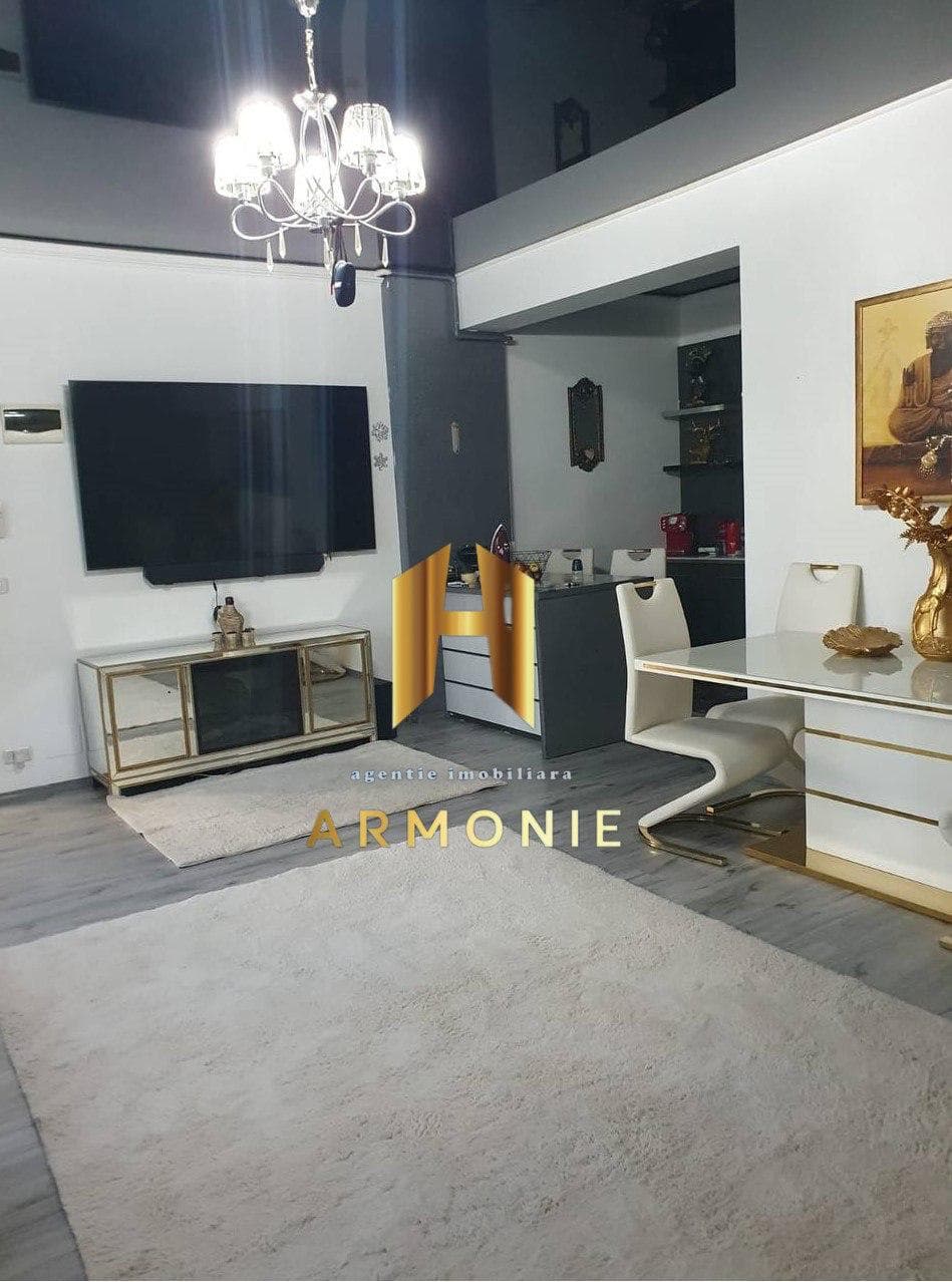 Квартира в Mamaia, 3 комн., 66 м²