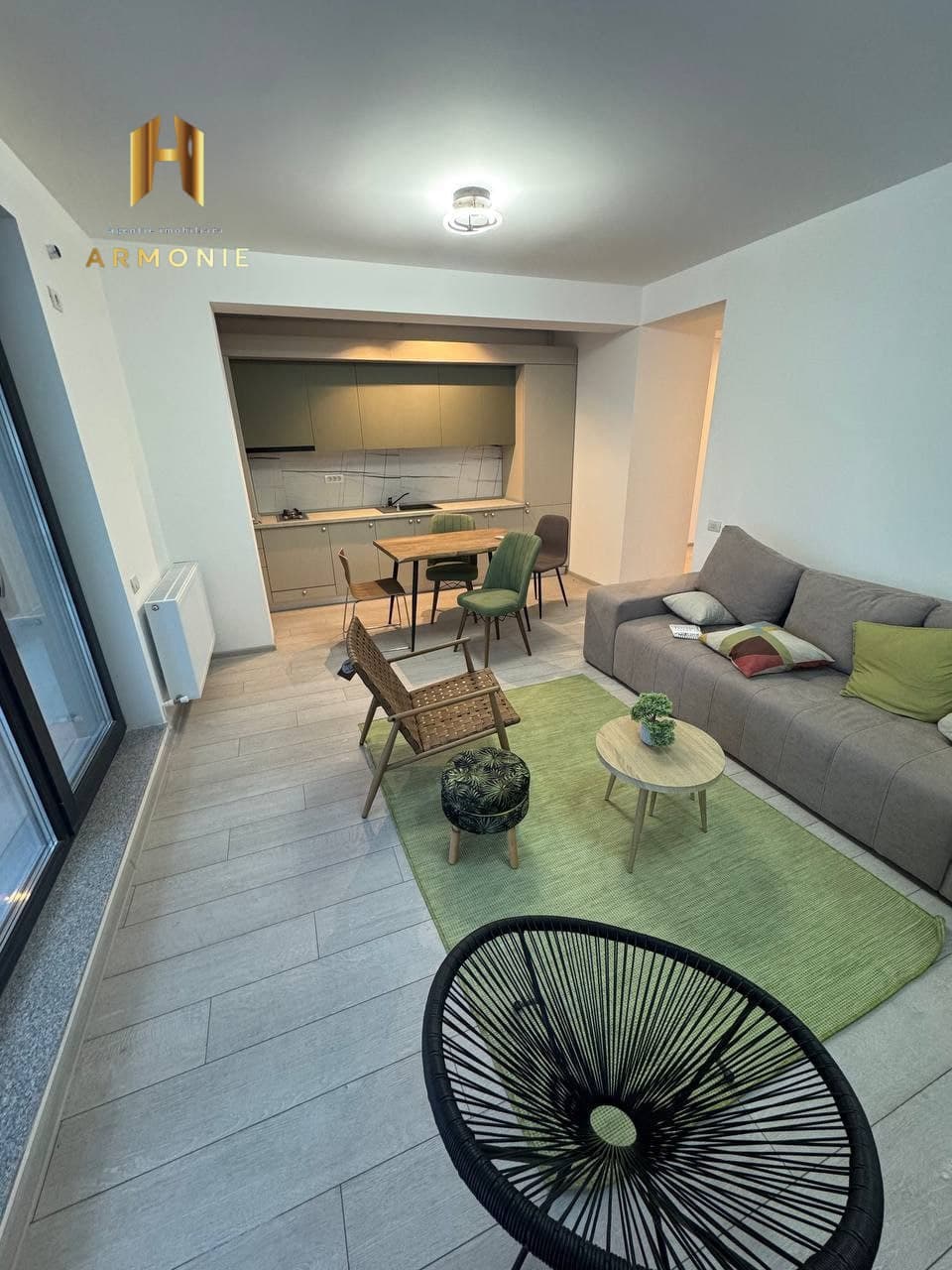 Квартира в Mamaia, 2 комн., 85 м²