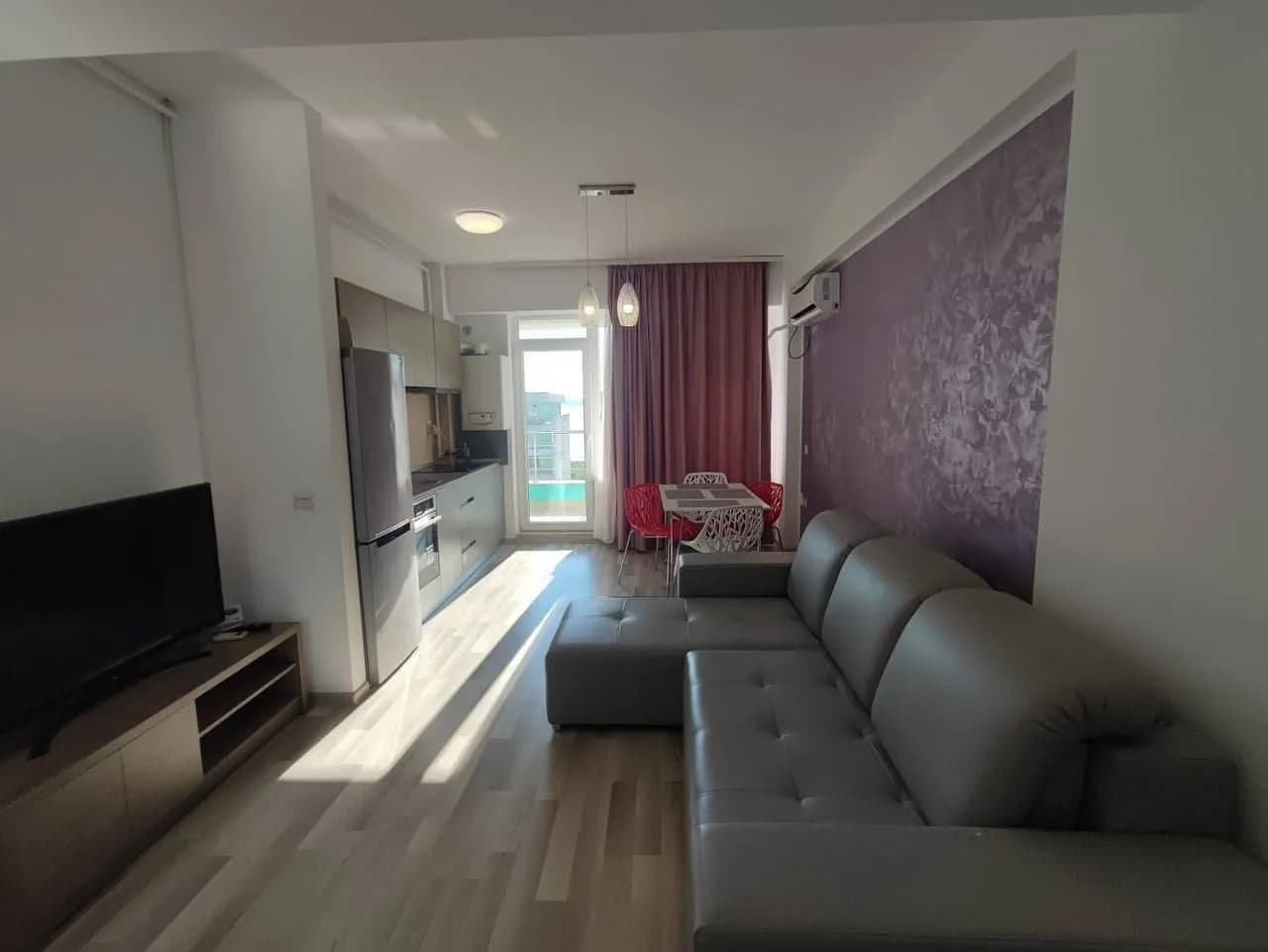 Квартира в Mamaia, 2 комн., 50 м²