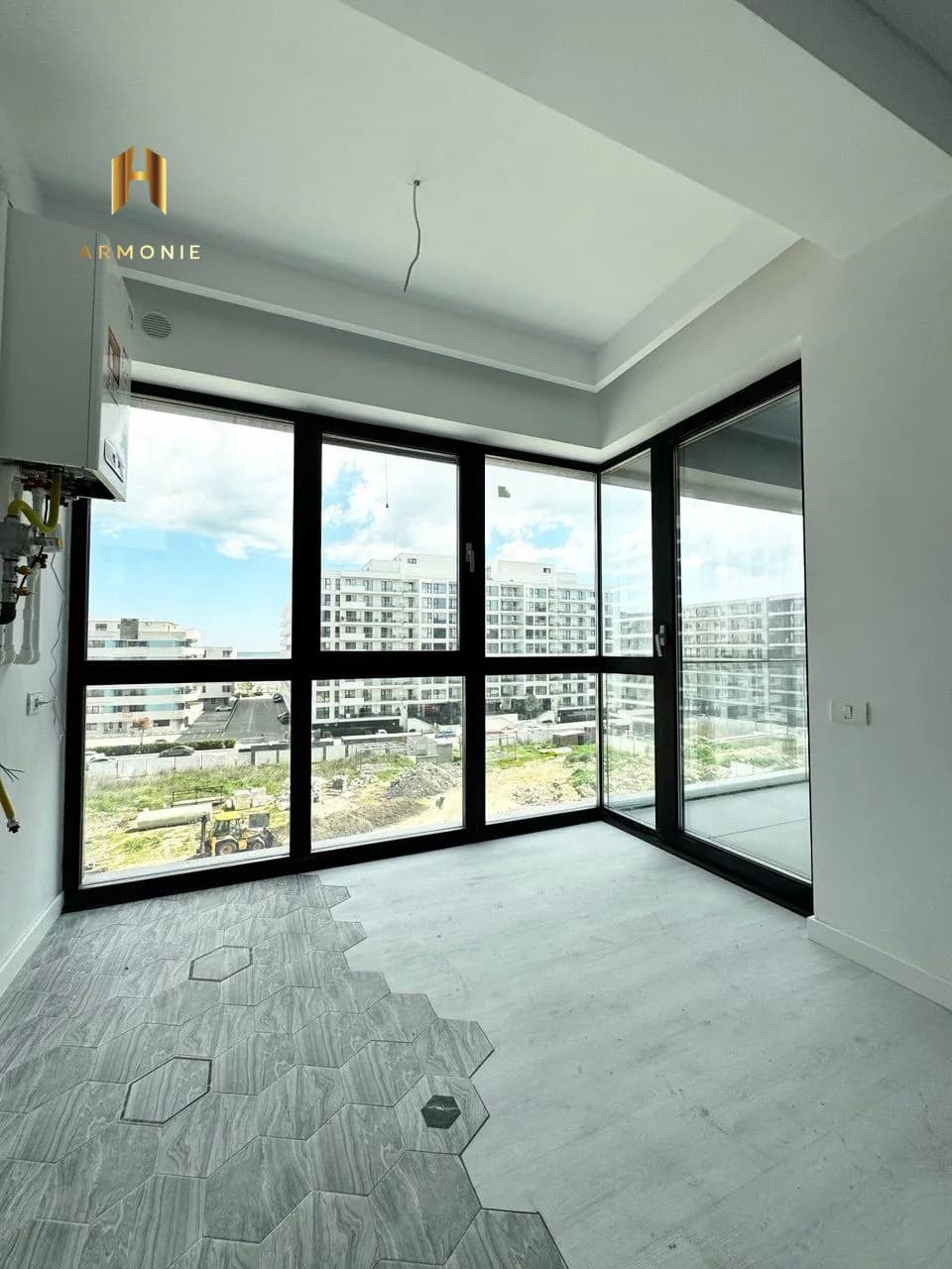 Квартира в Mamaia, 2 комн., 80 м² — фото 2