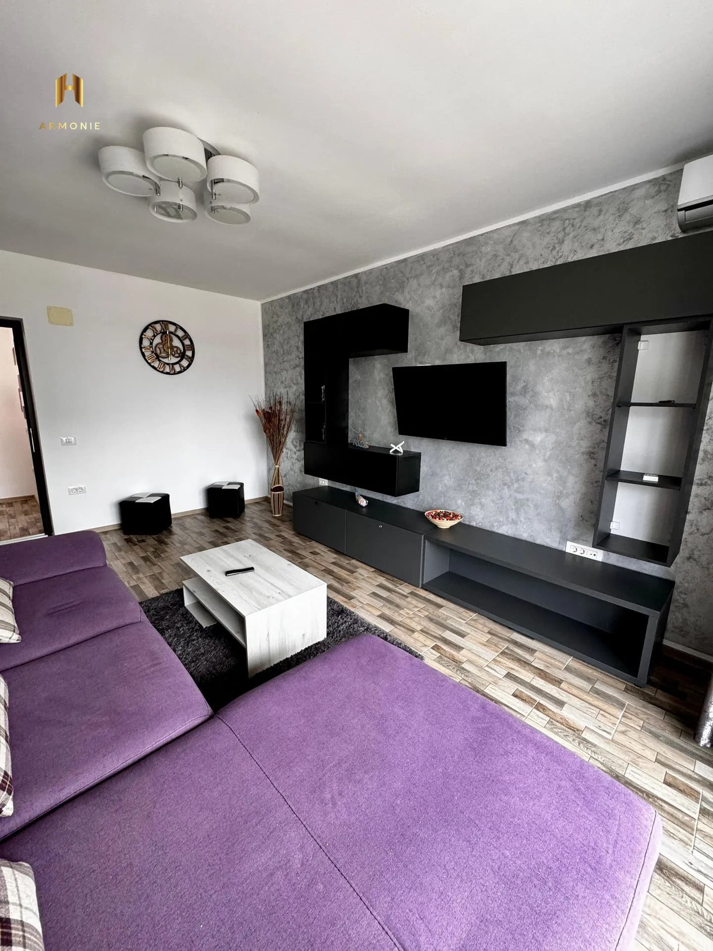 Квартира в Mamaia, 2 комн., 47 м²