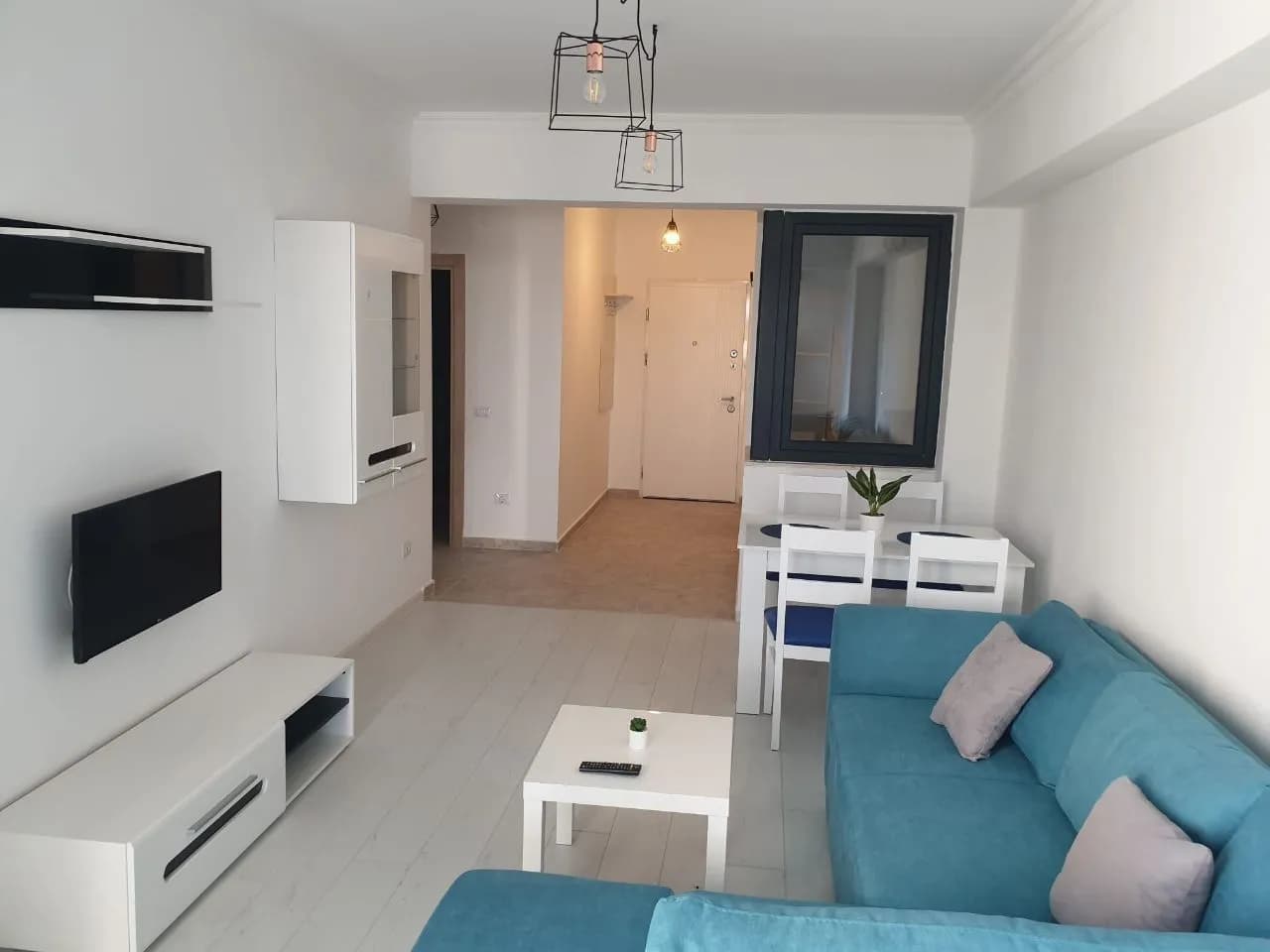 Квартира в Mamaia, 2 комн., 56 м² — фото 2