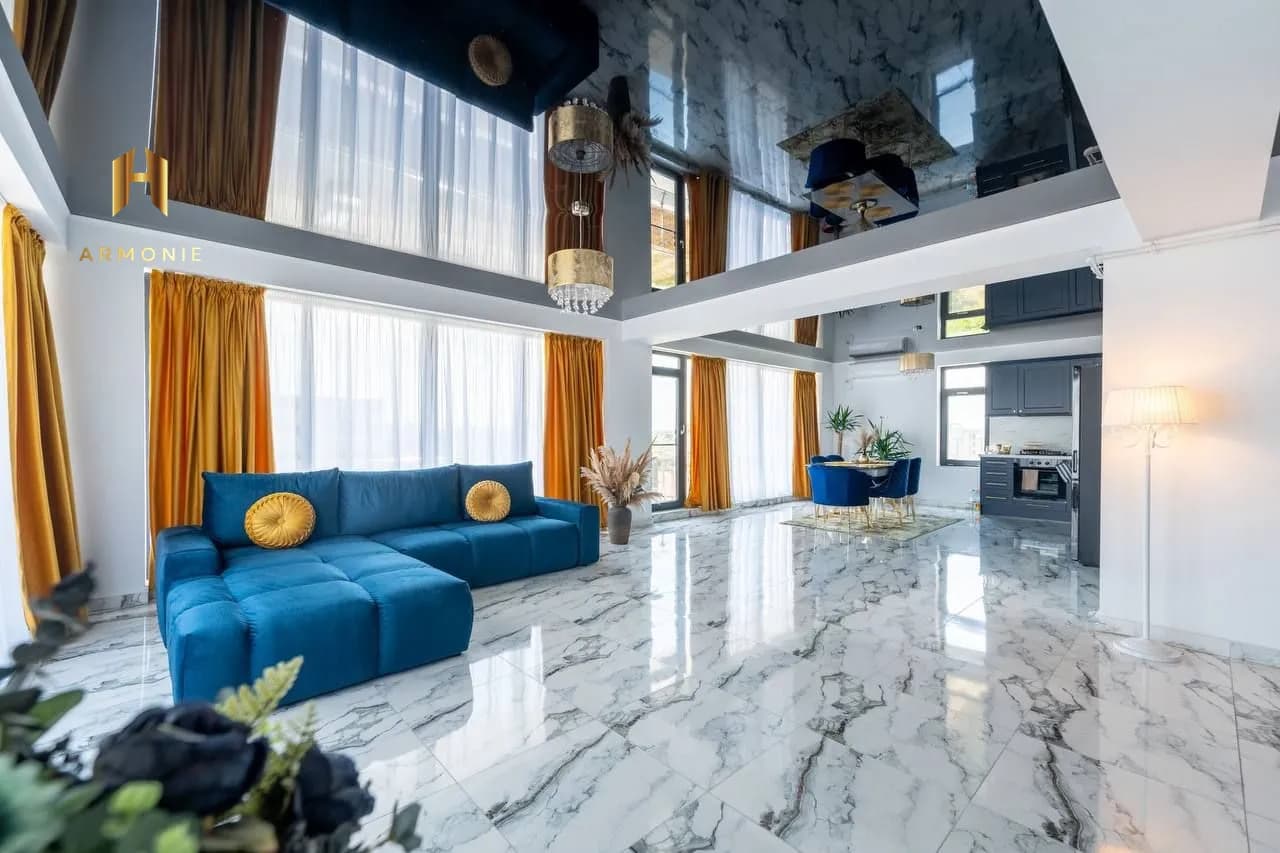 Квартира в Mamaia, 2 комн., 118 м² — фото 1