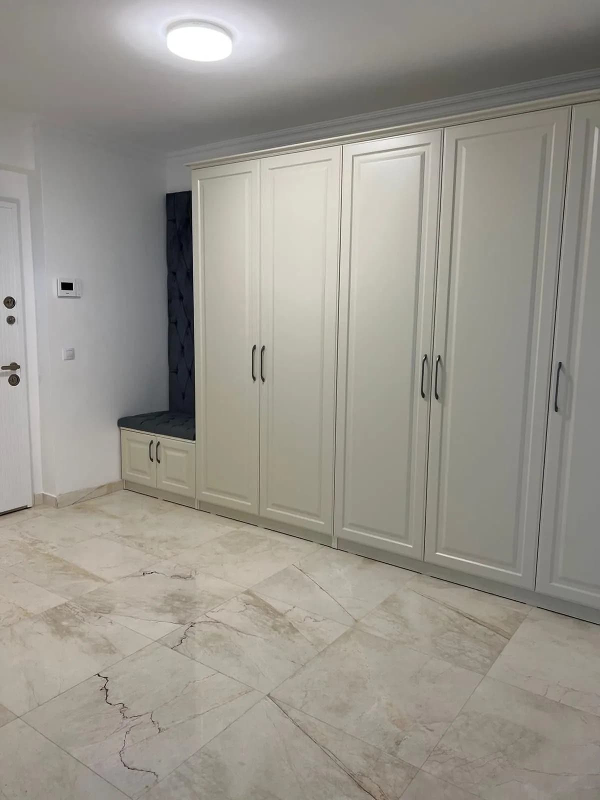 Квартира в Mamaia, 2 комн., 80 м² — фото 6