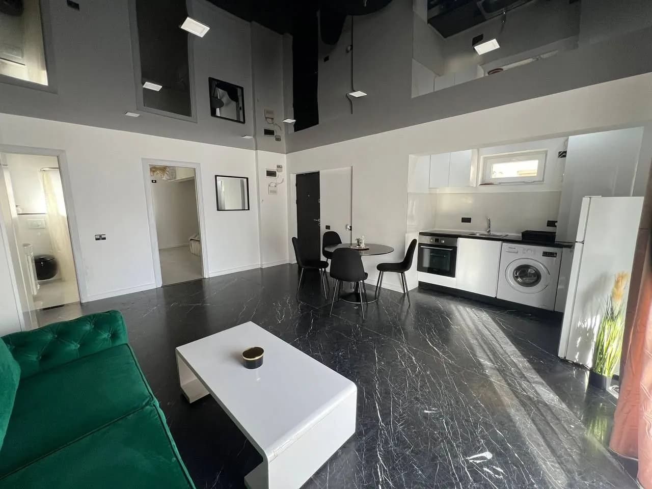 Квартира в Mamaia, 2 комн., 60 м² — фото 1