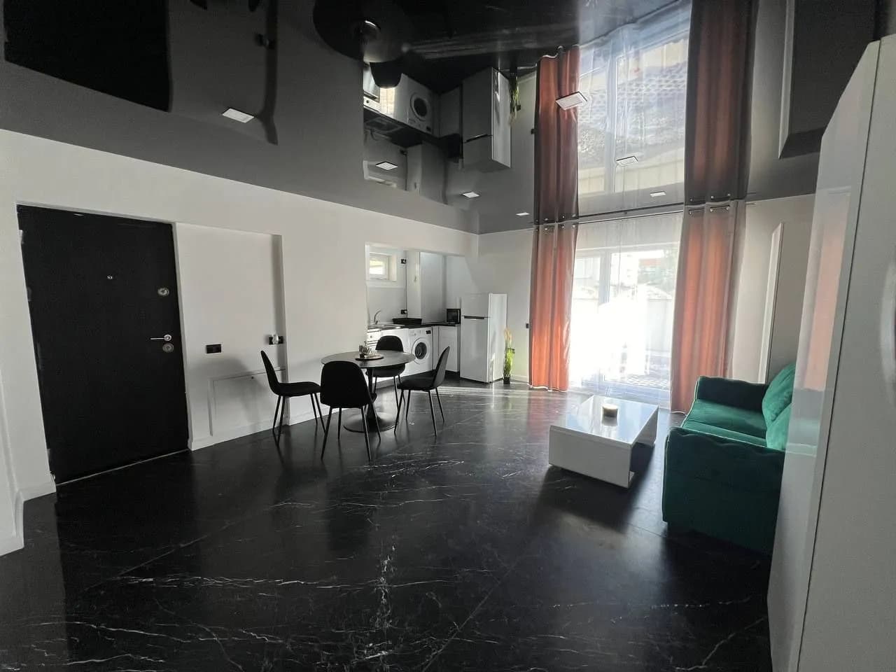 Квартира в Mamaia, 2 комн., 60 м² — фото 2