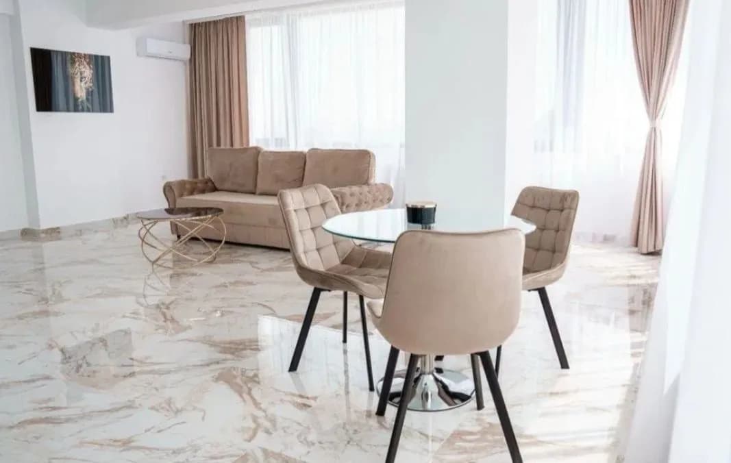 Квартира в Mamaia, 2 комн., 70 м² — фото 2