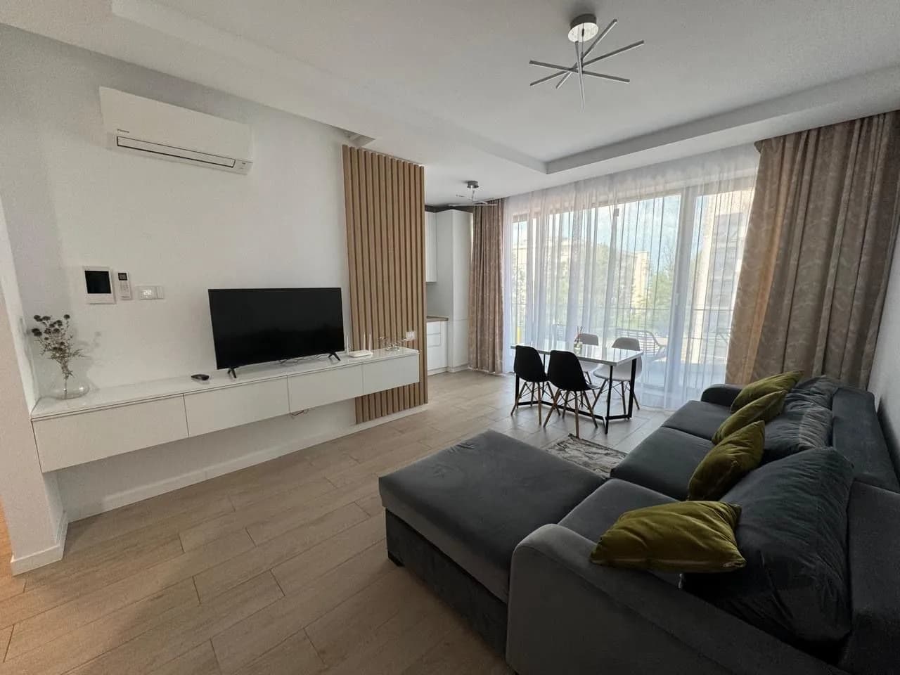 Квартира в Constanta, 2 комн., 55 м²