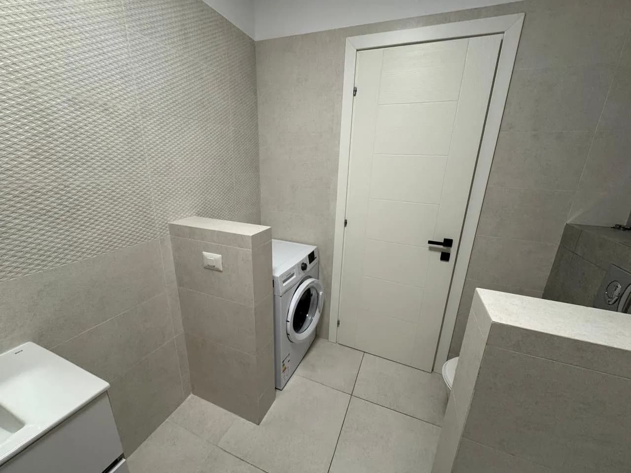 Квартира в Constanta, 2 комн., 55 м² — фото 4