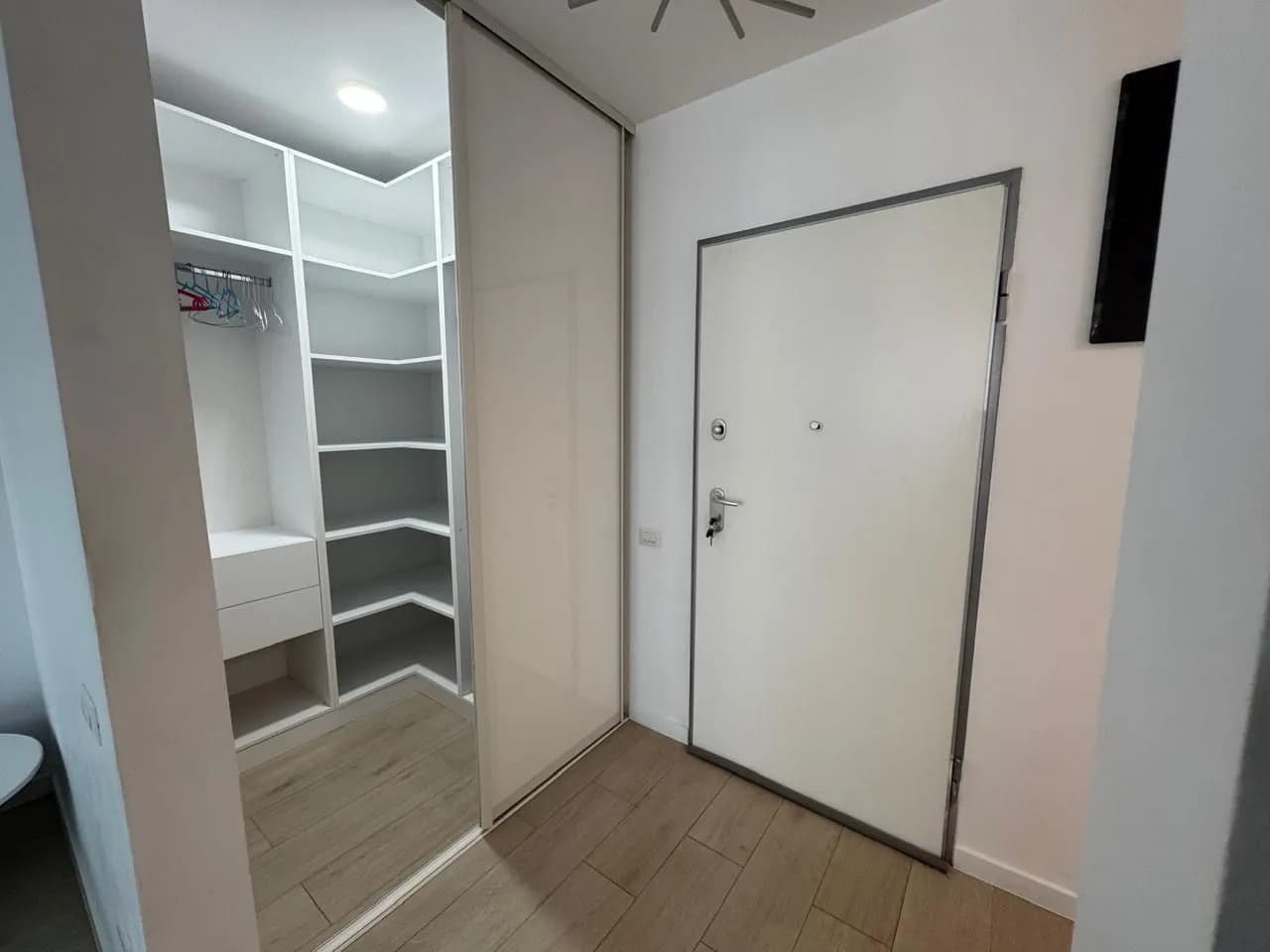 Квартира в Constanta, 2 комн., 55 м² — фото 6