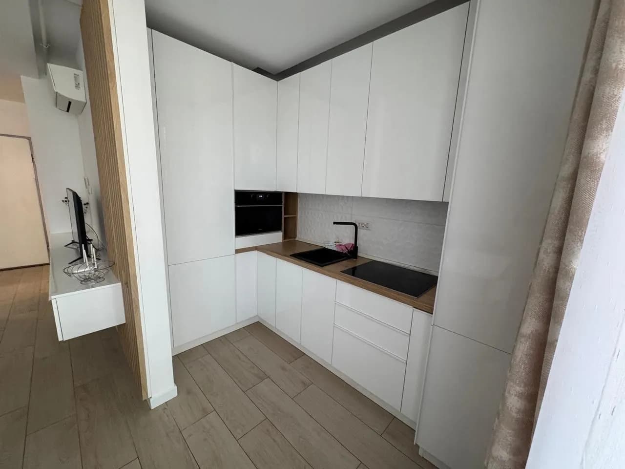 Квартира в Constanta, 2 комн., 55 м² — фото 7