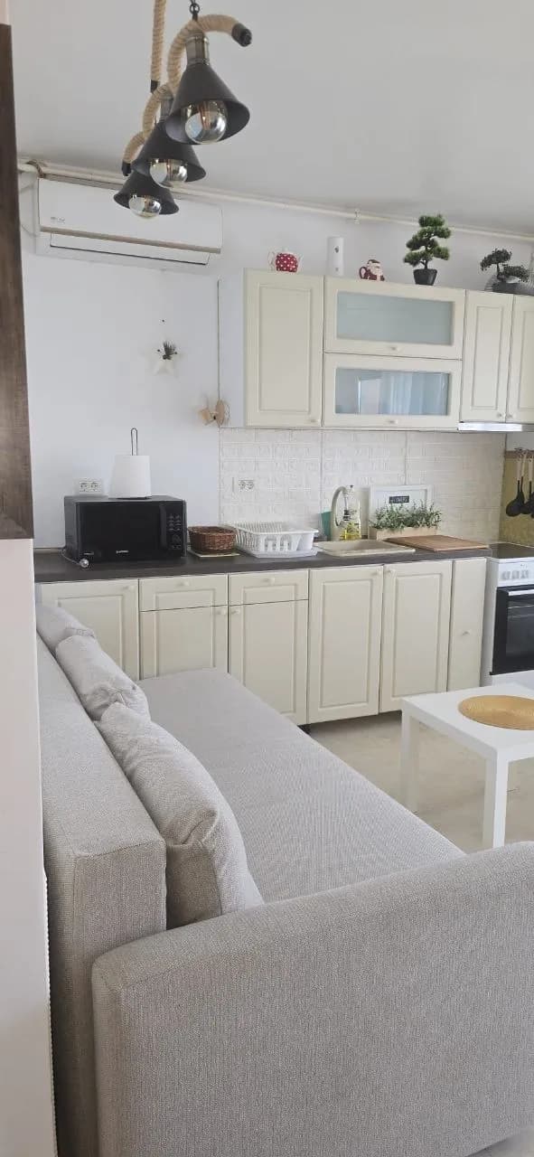 Квартира в Mamaia, 2 комн., 43 м² — фото 1