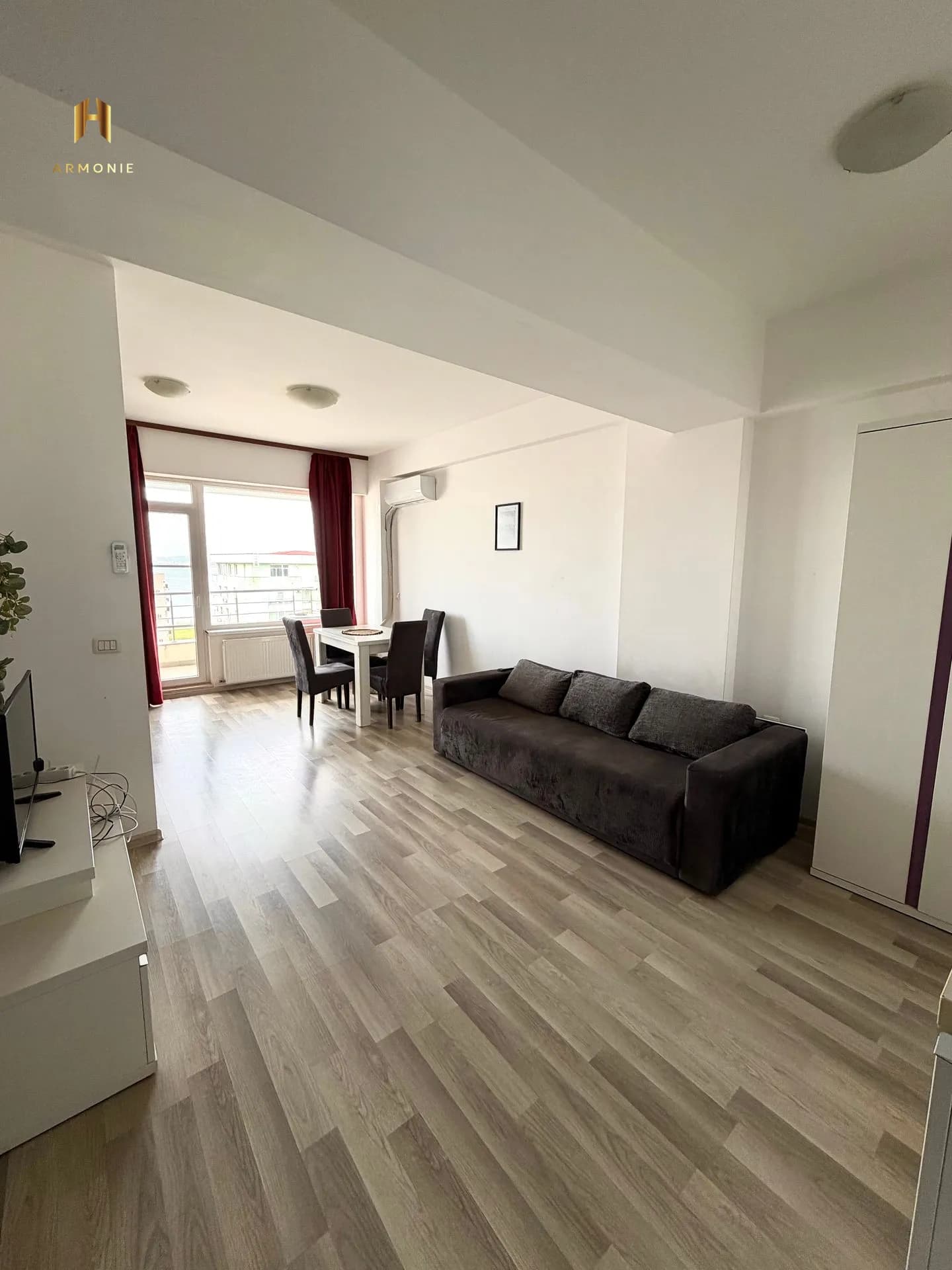 Квартира в Mamaia, 2 комн., 51 м²