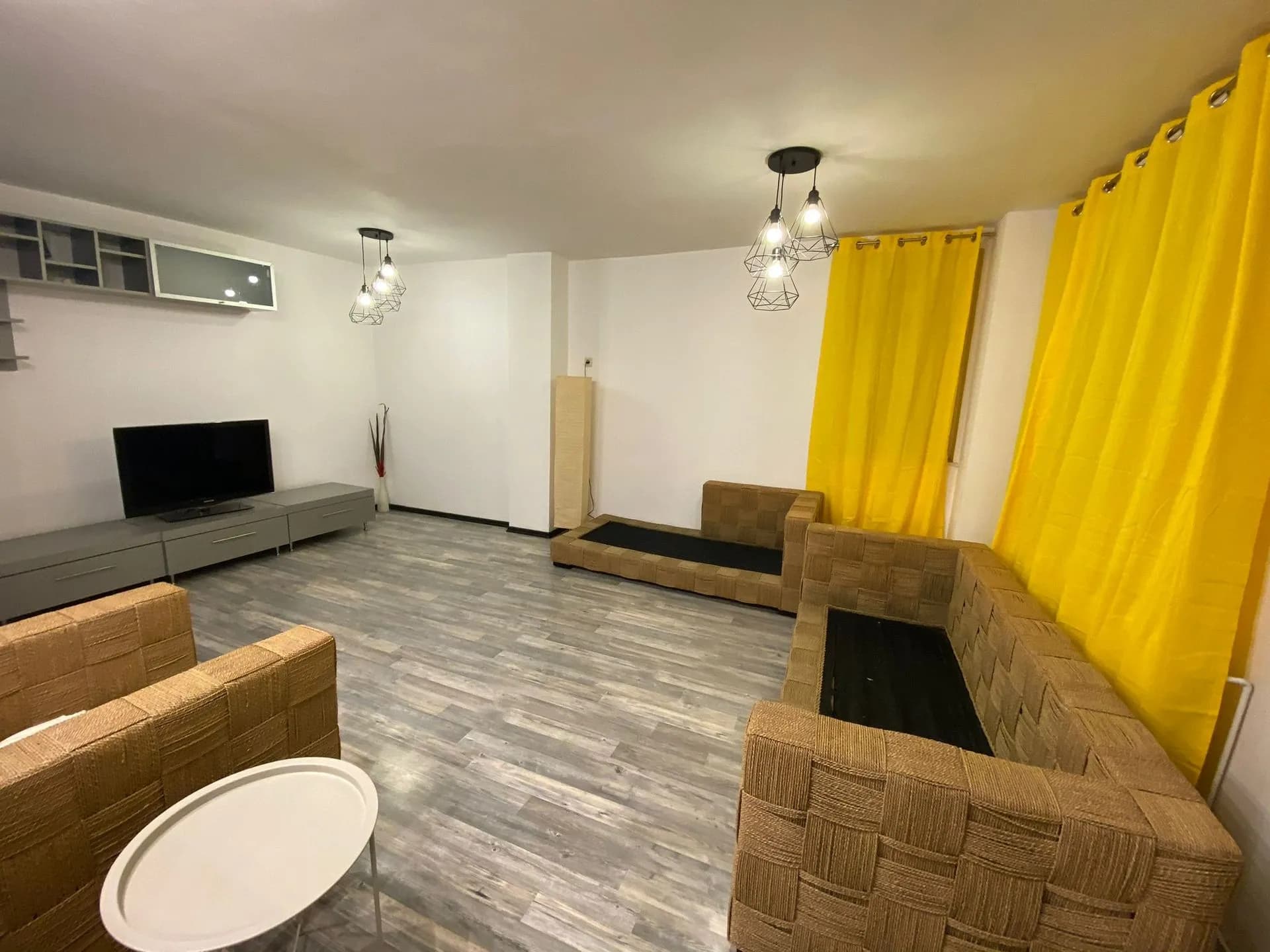 Квартира в Constanta, 3 комн., 80 м² — фото 2