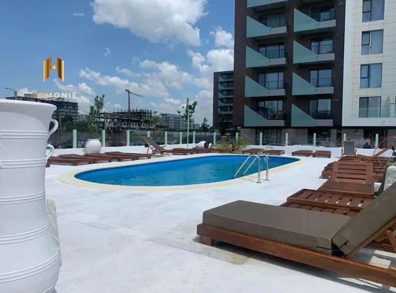Квартира в Mamaia, 2 комн., 47 м² — фото 3