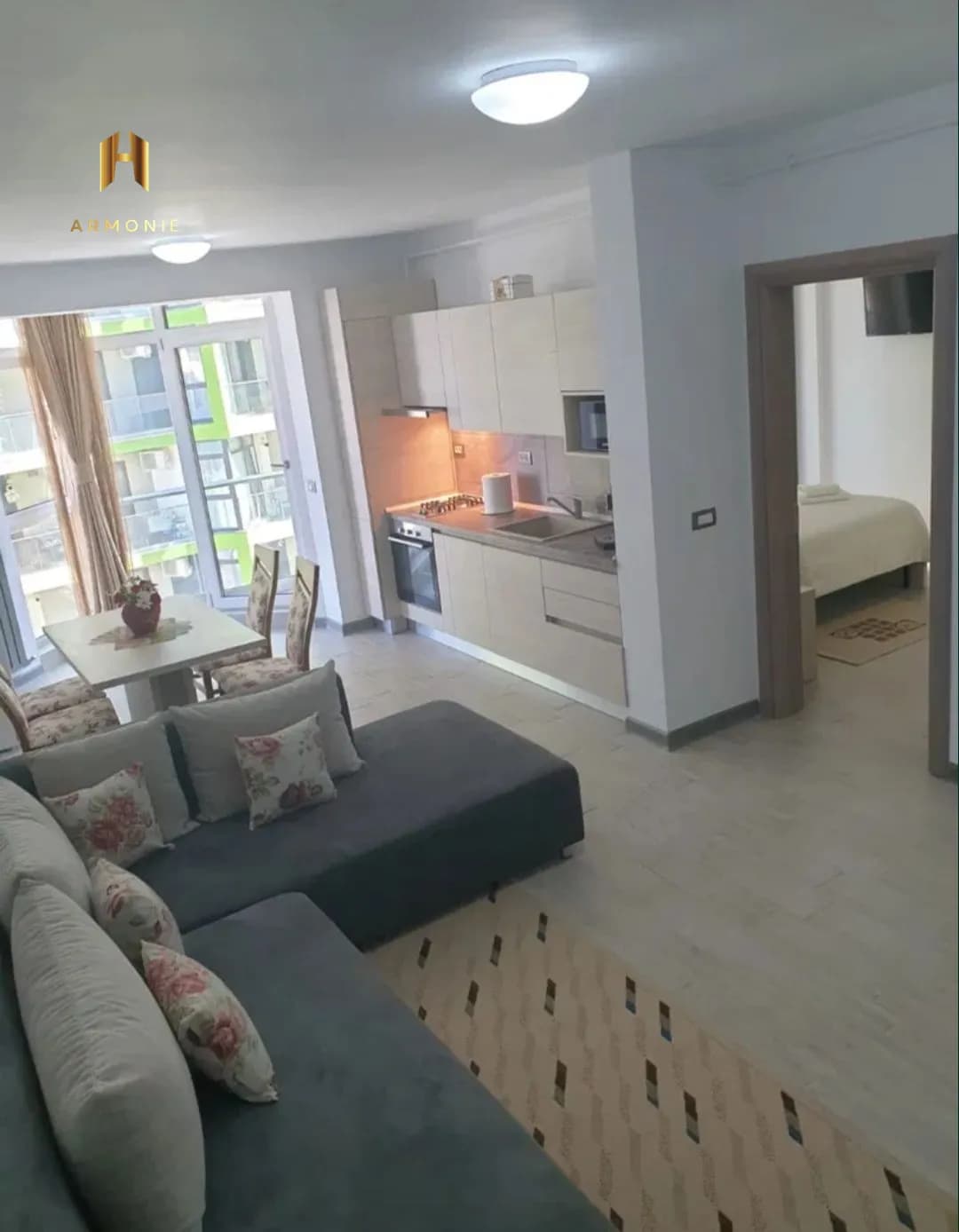 Квартира в Mamaia, 2 комн., 47 м²