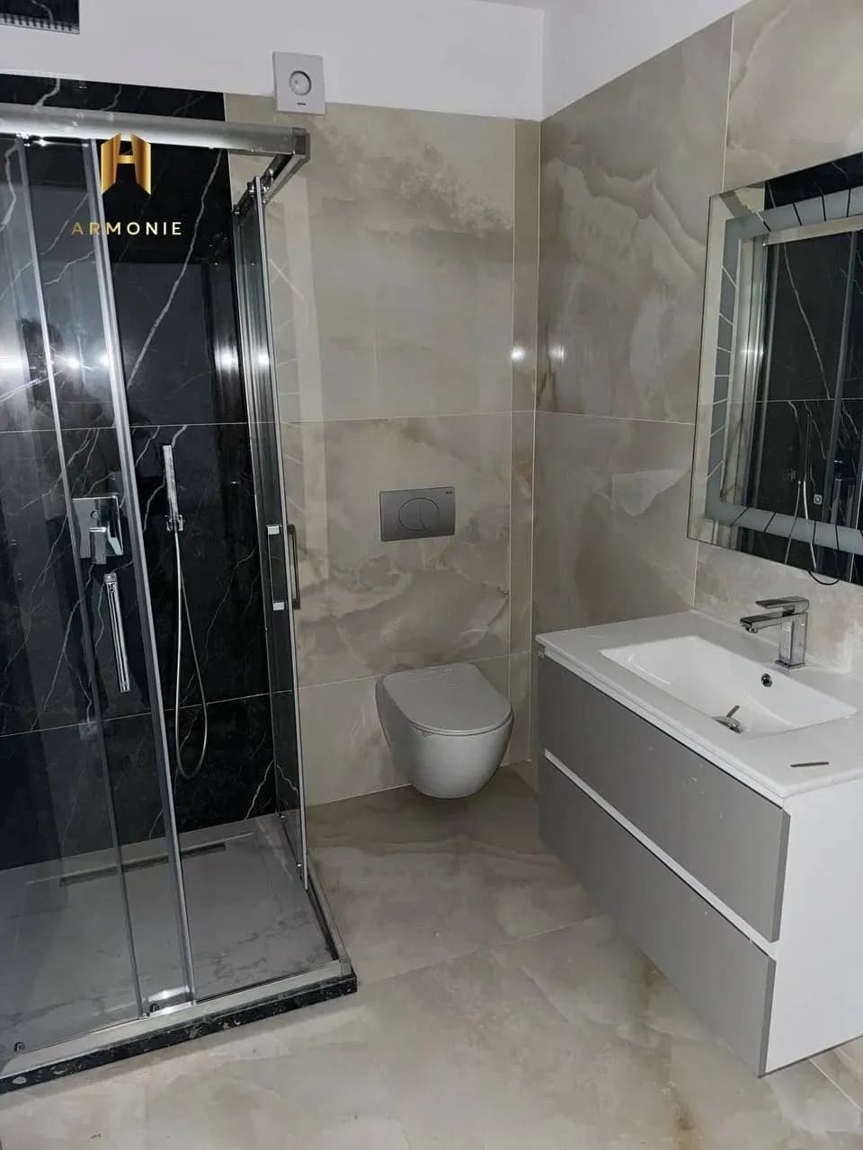 Квартира в Mamaia, 2 комн., 56 м² — фото 2