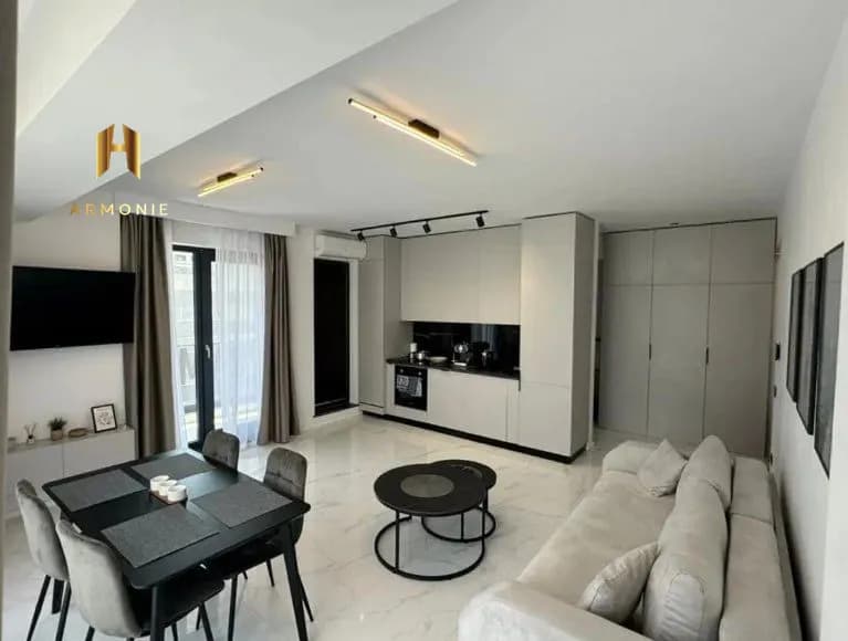 Квартира в Mamaia, 2 комн., 59 м²