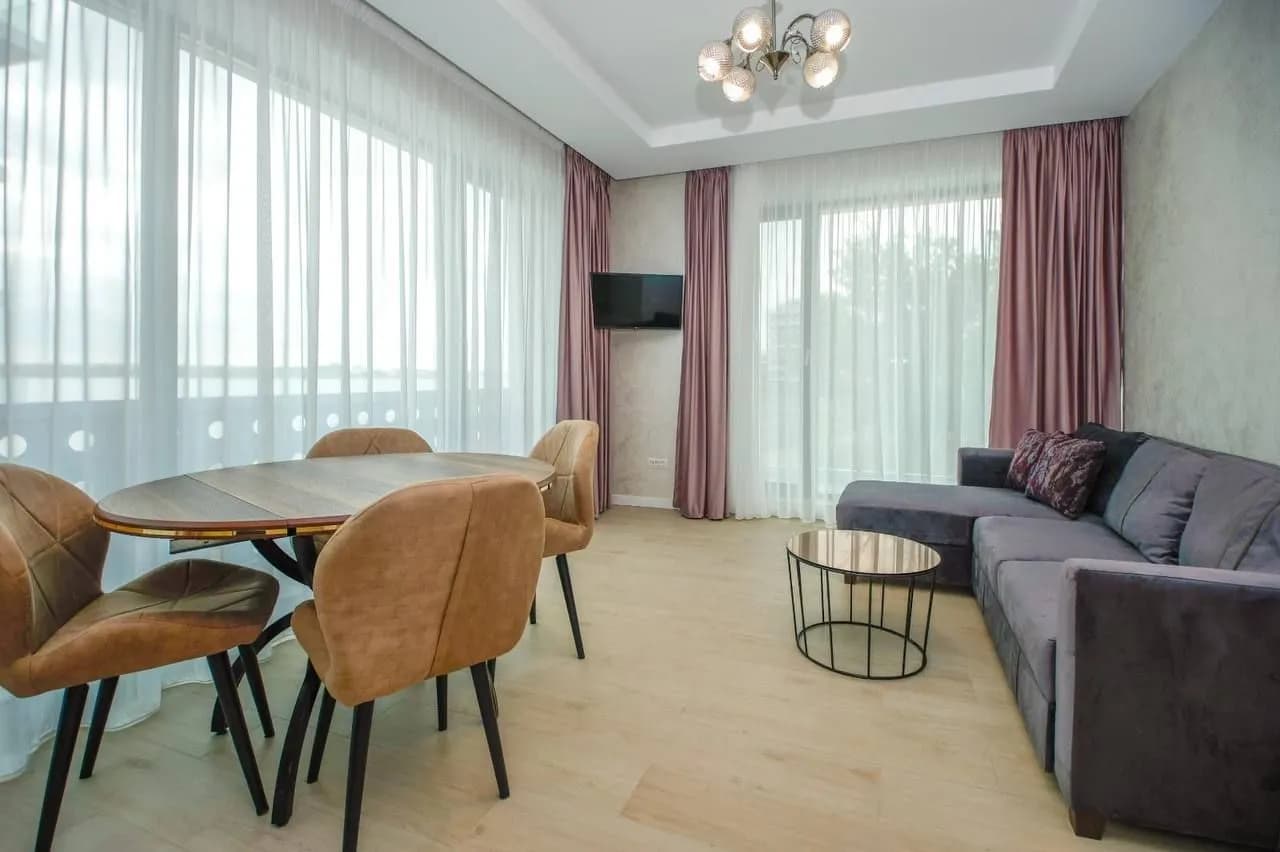 Квартира в Mamaia, 2 комн., 55 м² — фото 2