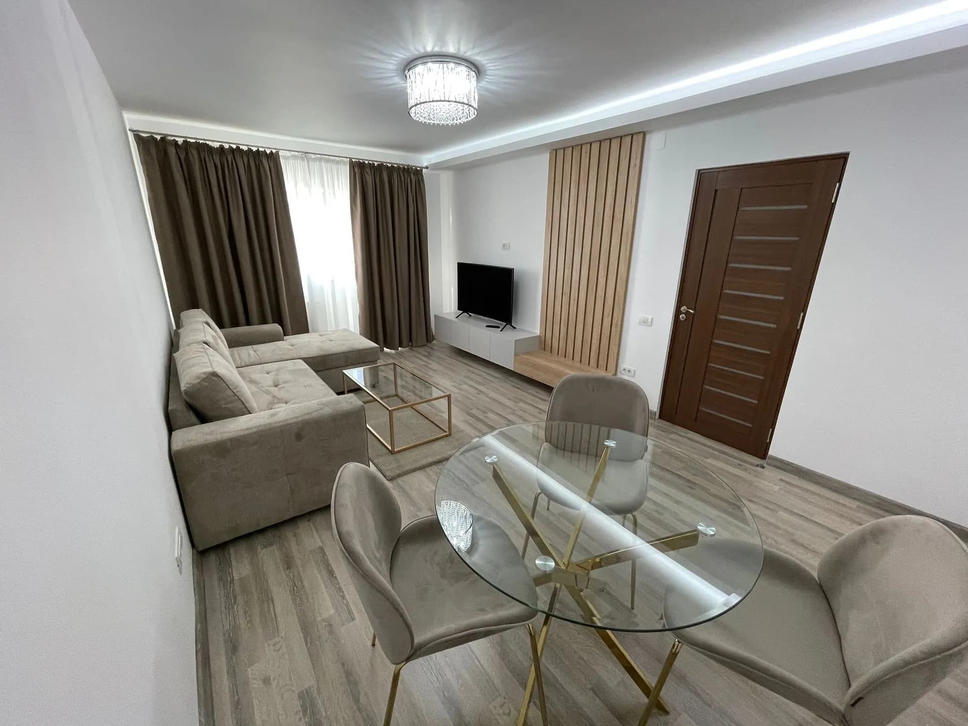 Квартира в Constanta, 2 комн., 60 м²