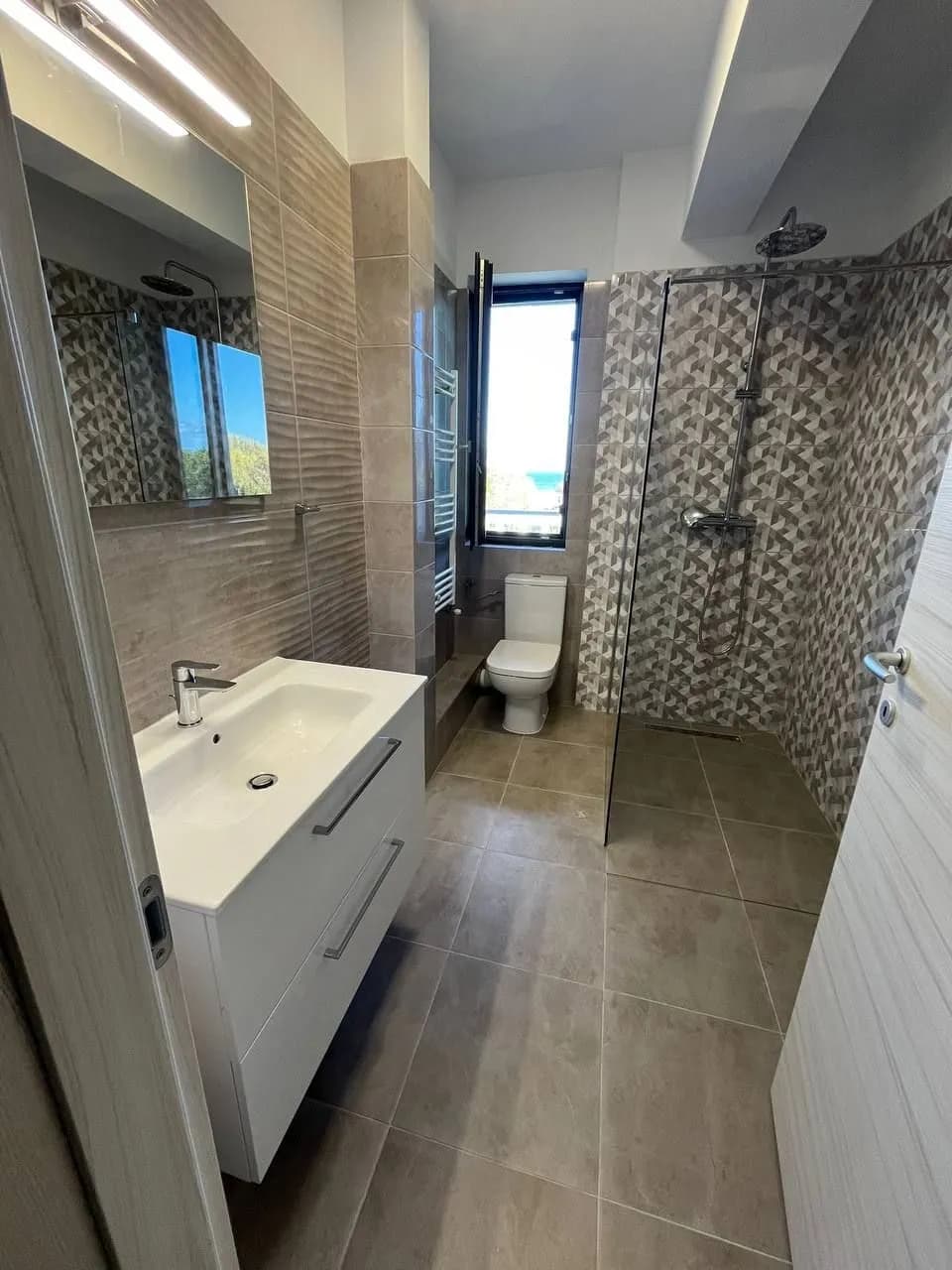 Квартира в Mamaia, 2 комн., 55 м² — фото 6