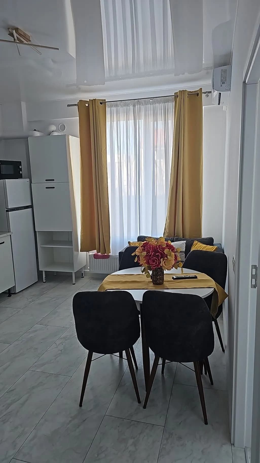 Квартира в Mamaia, 2 комн., 50 м² — фото 2
