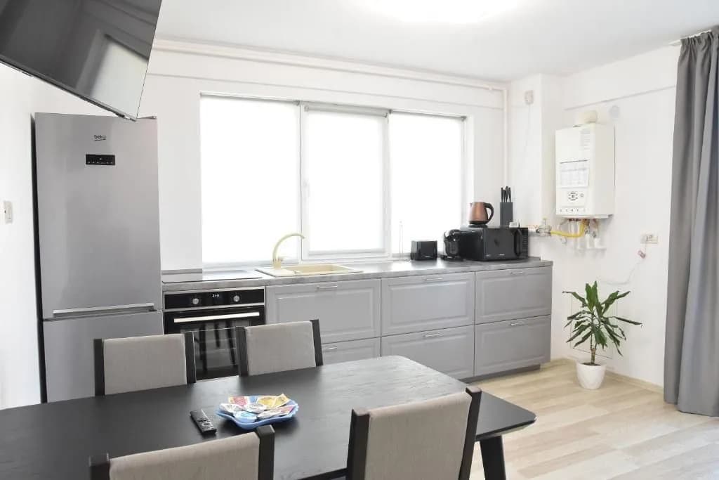 Квартира в Mamaia, 2 комн., 68 м²