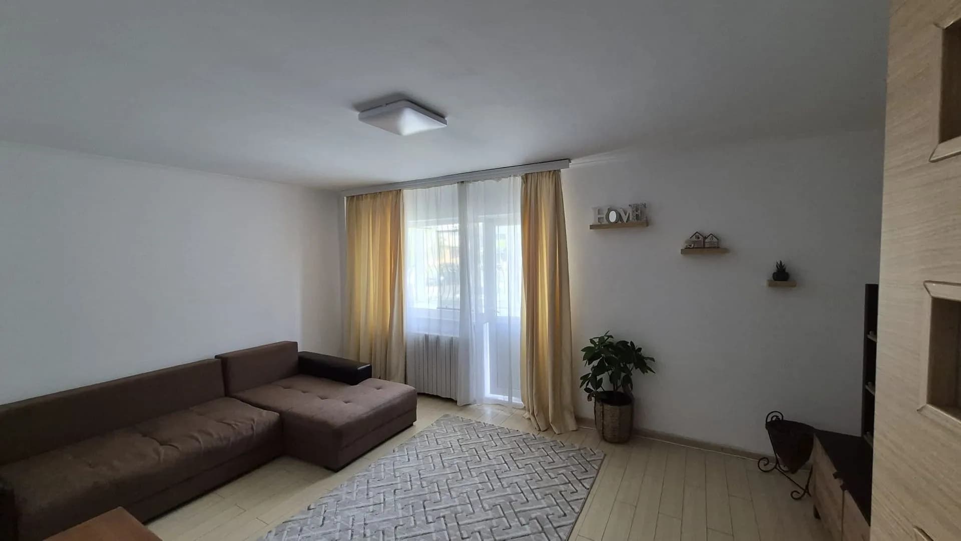 Квартира в Constanta, 2 комн., 50 м² — фото 2