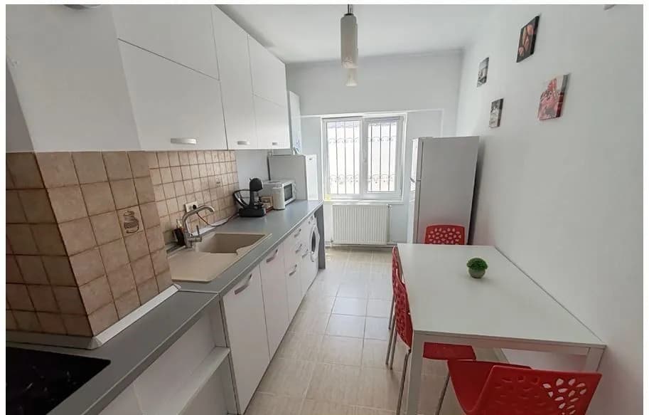 Квартира в Constanta, 3 комн., 80 м² — фото 2