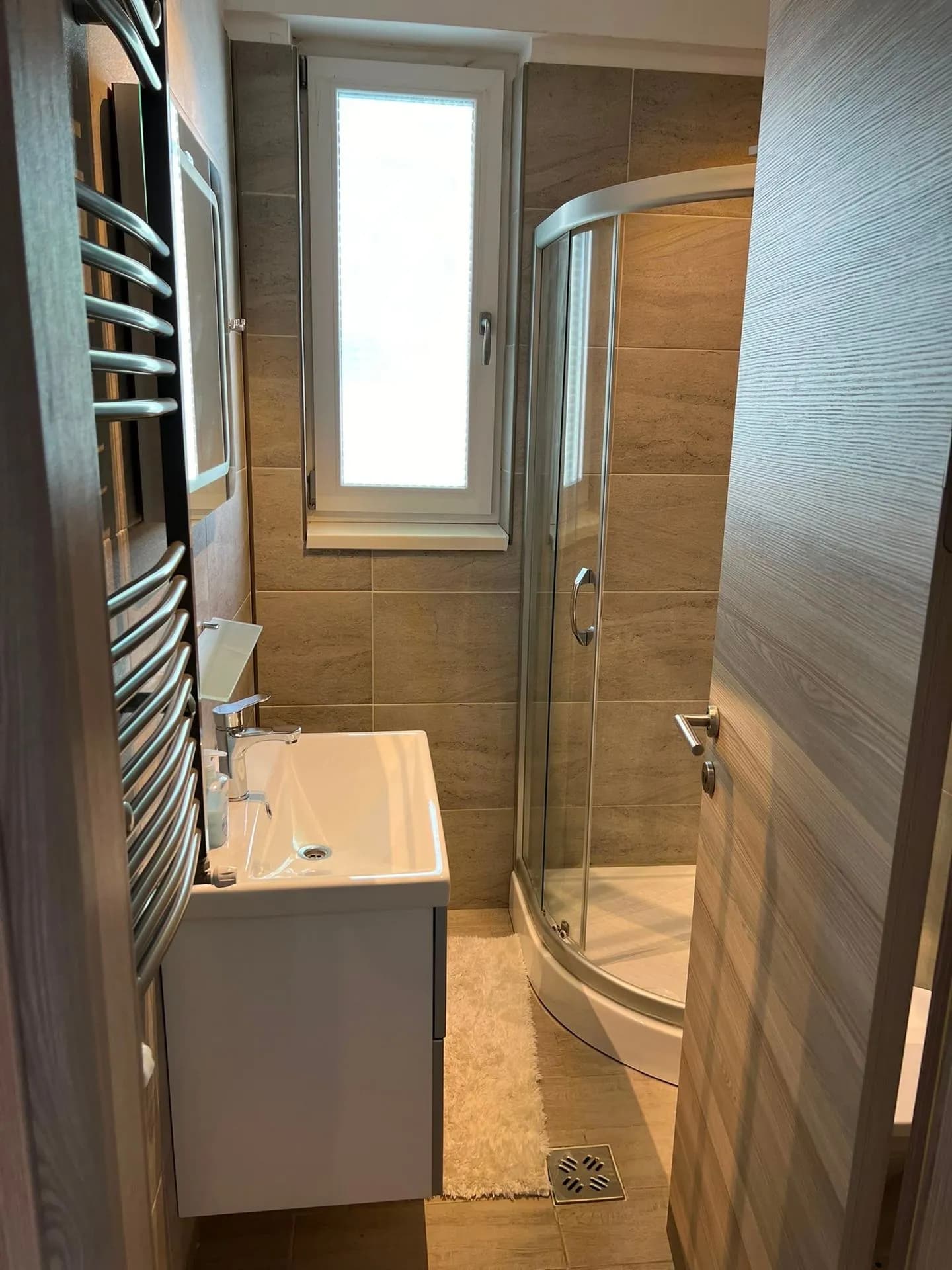 Квартира в Mamaia, 3 комн., 85 м² — фото 9