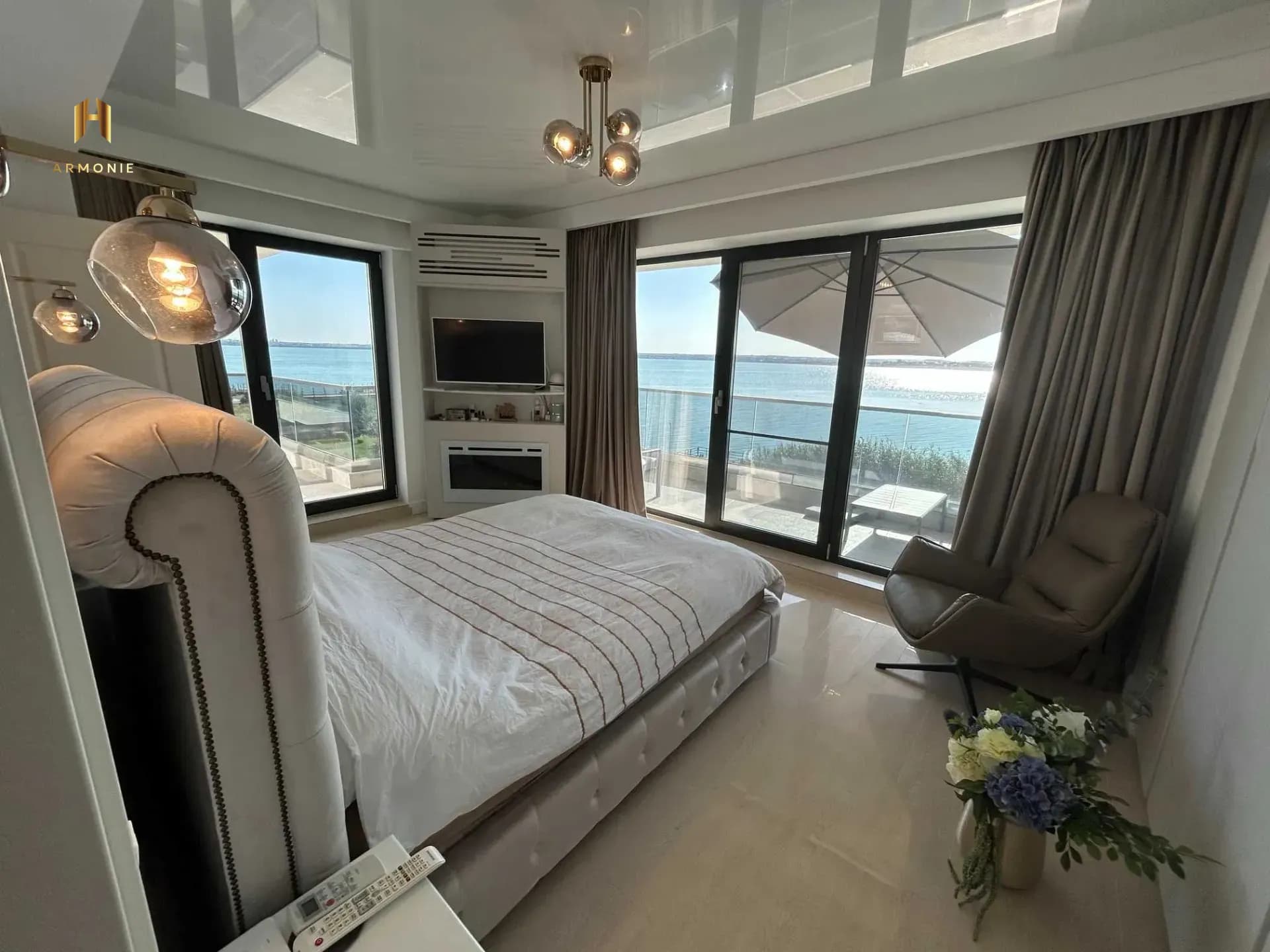 Квартира в Mamaia, 3 комн., 91 м² — фото 2