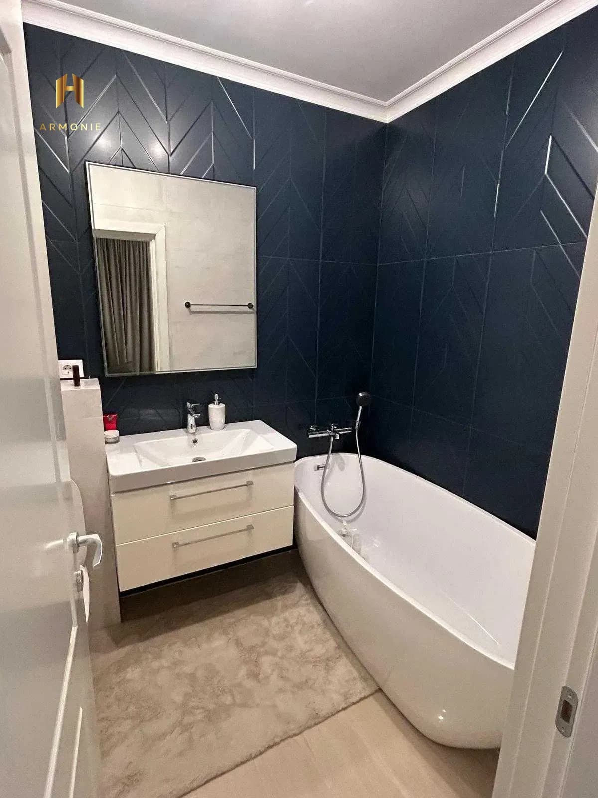Квартира в Mamaia, 3 комн., 91 м² — фото 7