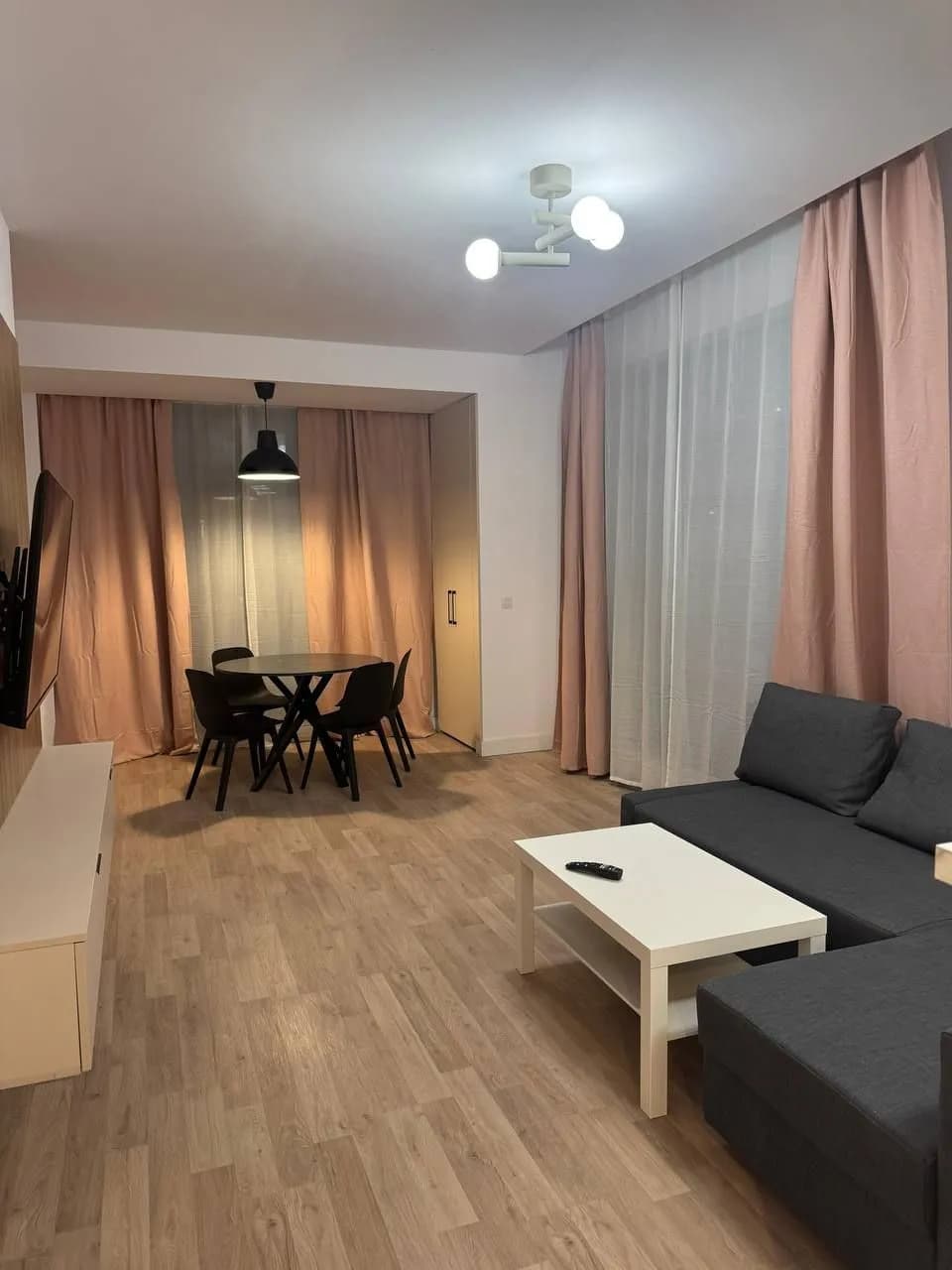 Квартира в Mamaia, 2 комн., 50 м²
