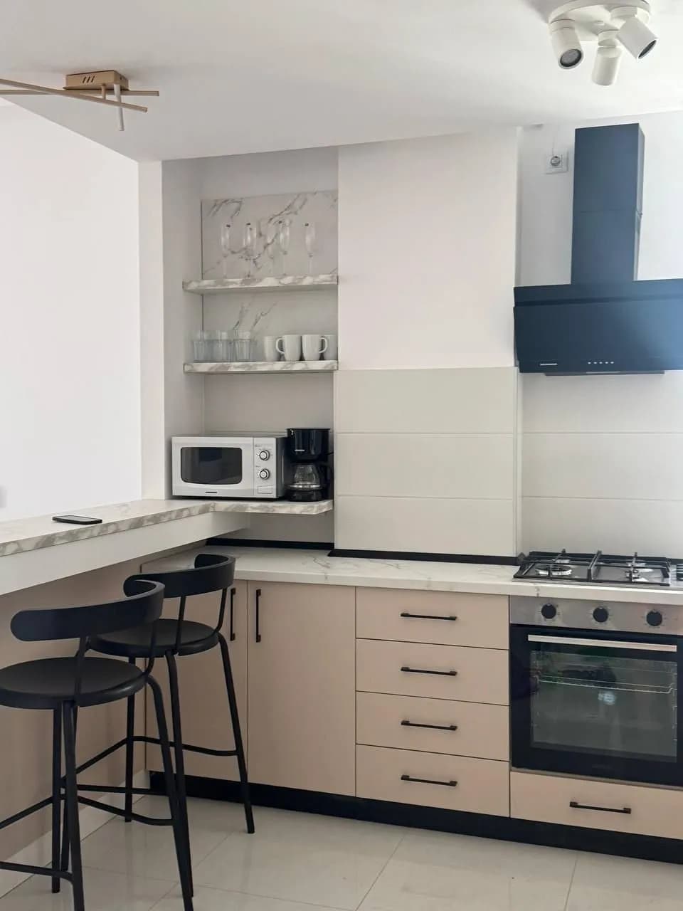 Квартира в Mamaia, 2 комн., 50 м² — фото 4