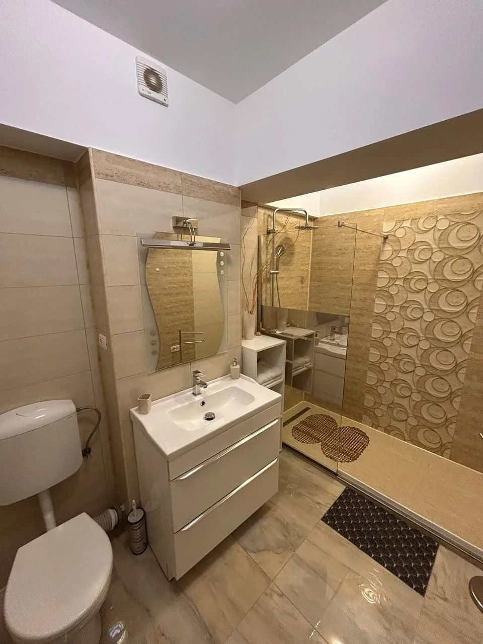 Квартира в Mamaia, 2 комн., 55 м² — фото 7