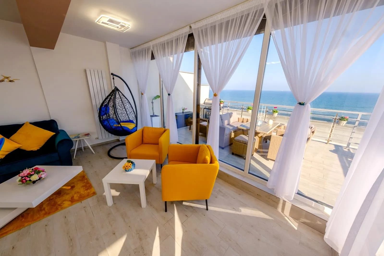 Квартира в Mamaia, 3 комн., 124 м² — фото 2