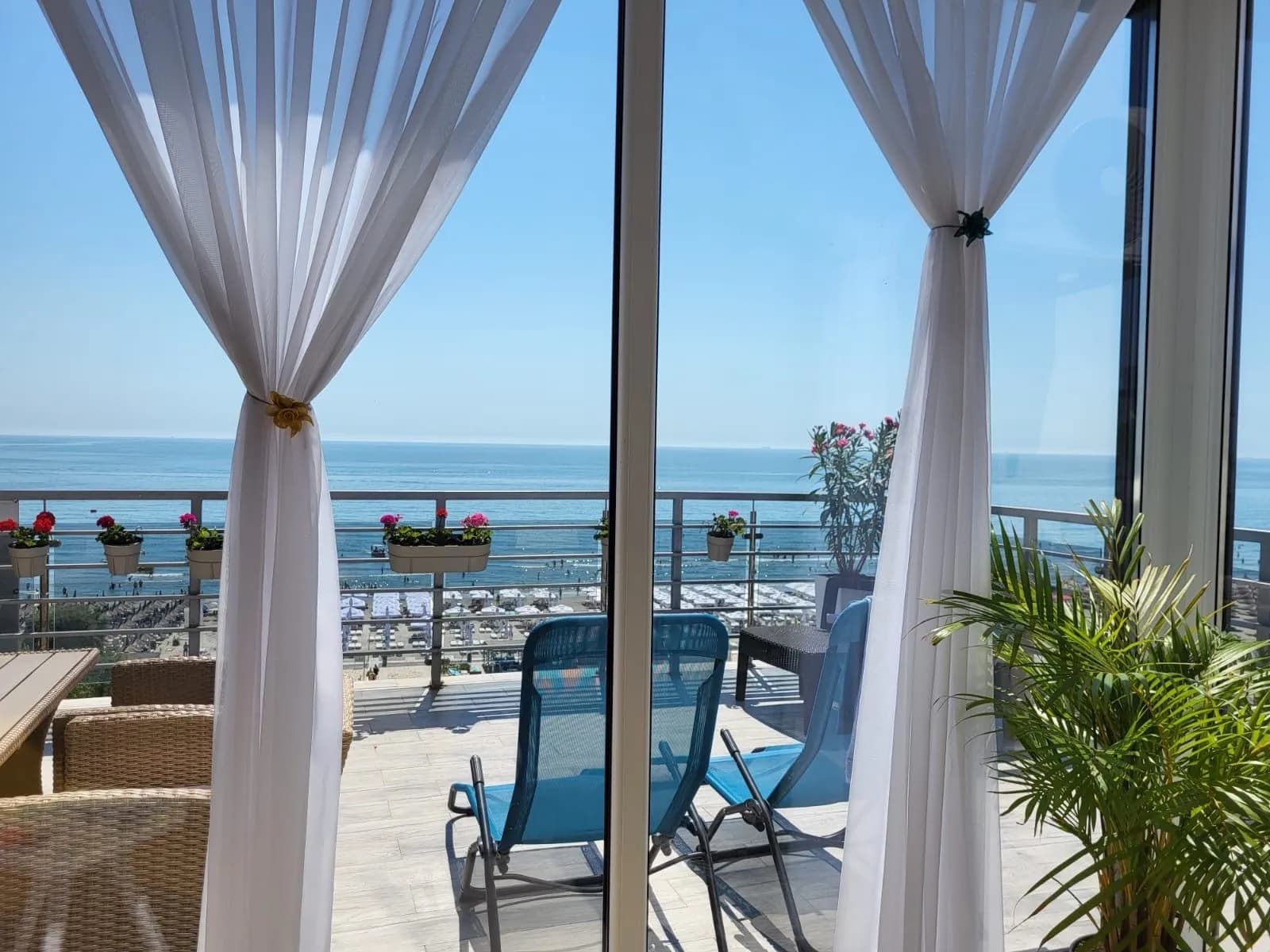 Квартира в Mamaia, 3 комн., 124 м² — фото 9