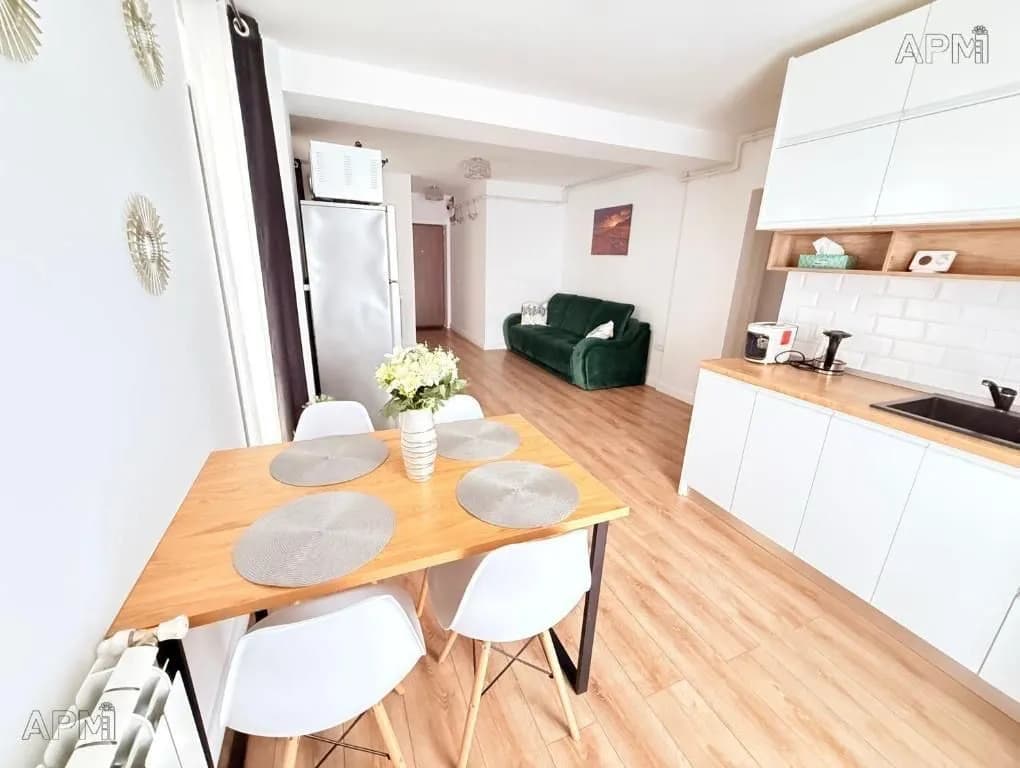 Квартира в Mamaia, 2 комн., 50 м² — фото 3