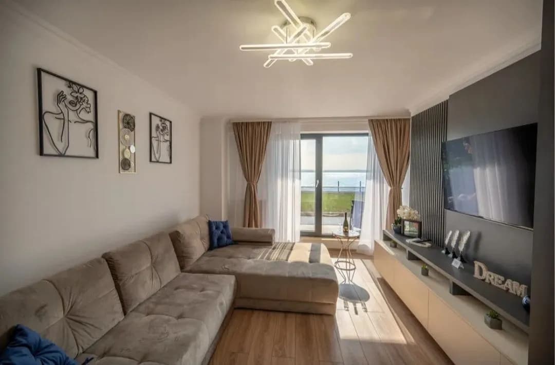 Квартира в Mamaia, 2 комн., 40 м²