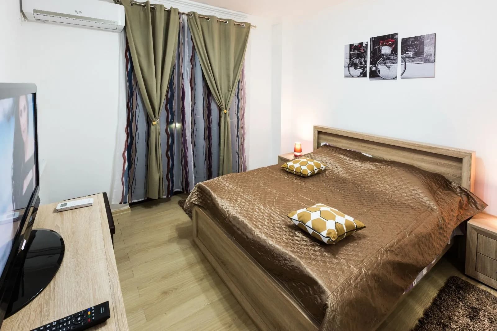 Квартира в Mamaia, 2 комн., 90 м²