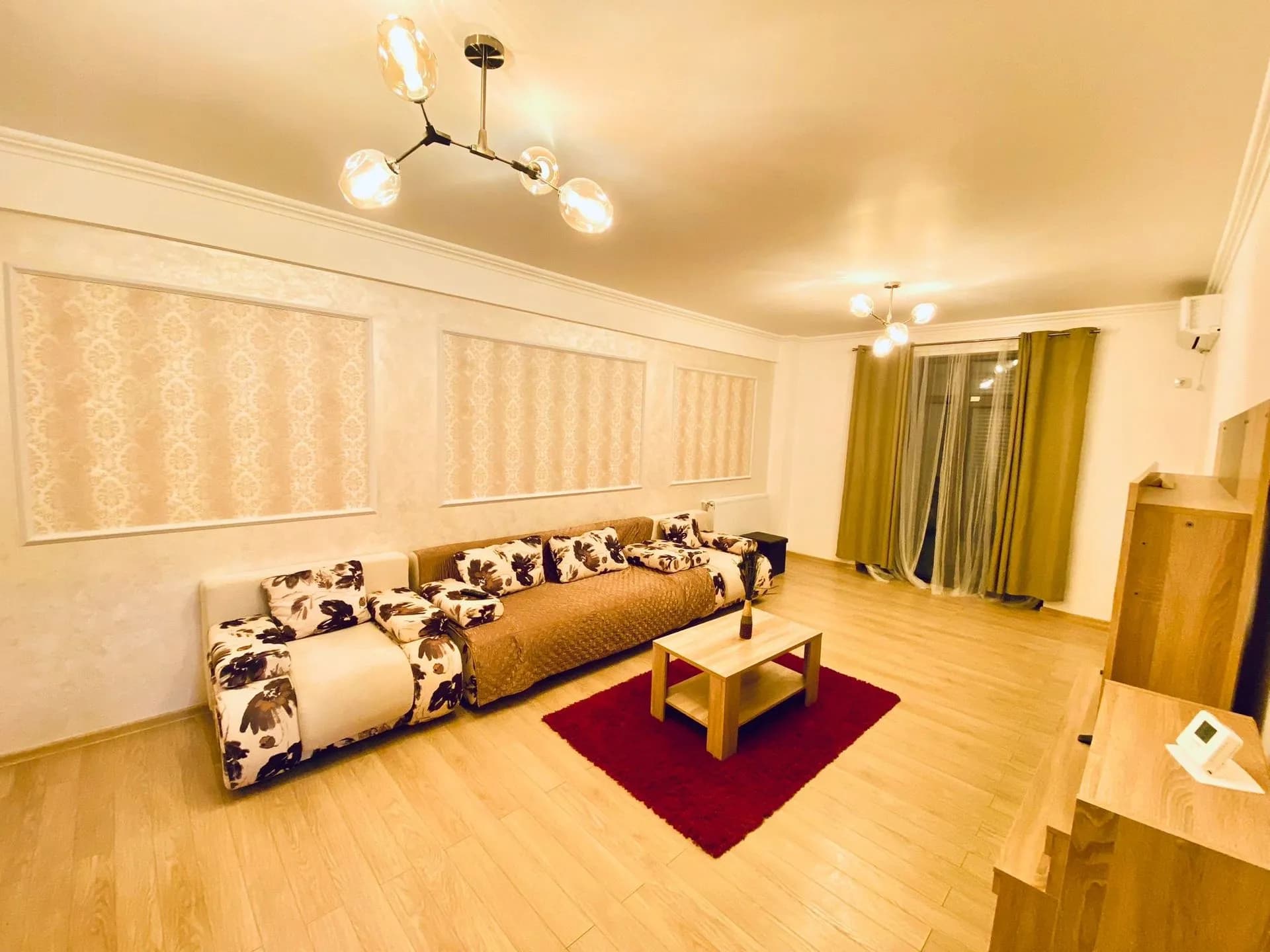 Квартира в Mamaia, 2 комн., 90 м² — фото 2
