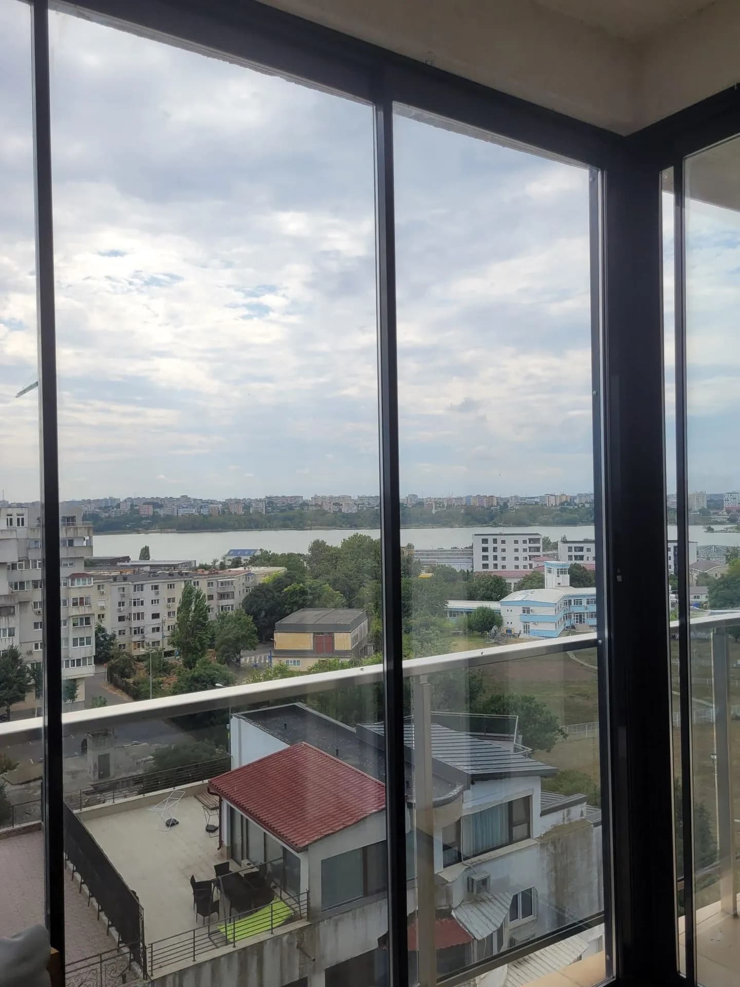 Квартира в Constanta, 2 комн., 50 м² — фото 2