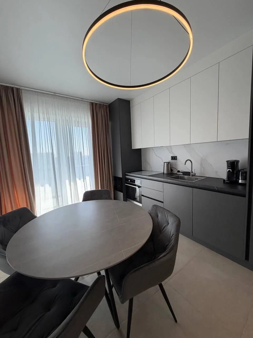 Квартира в Mamaia, 2 комн., 55 м² — фото 2