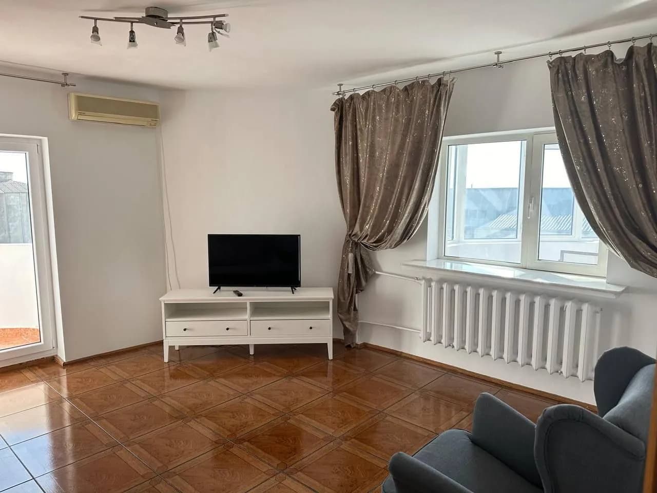 Квартира в Constanta, 2 комн., 58 м² — фото 1