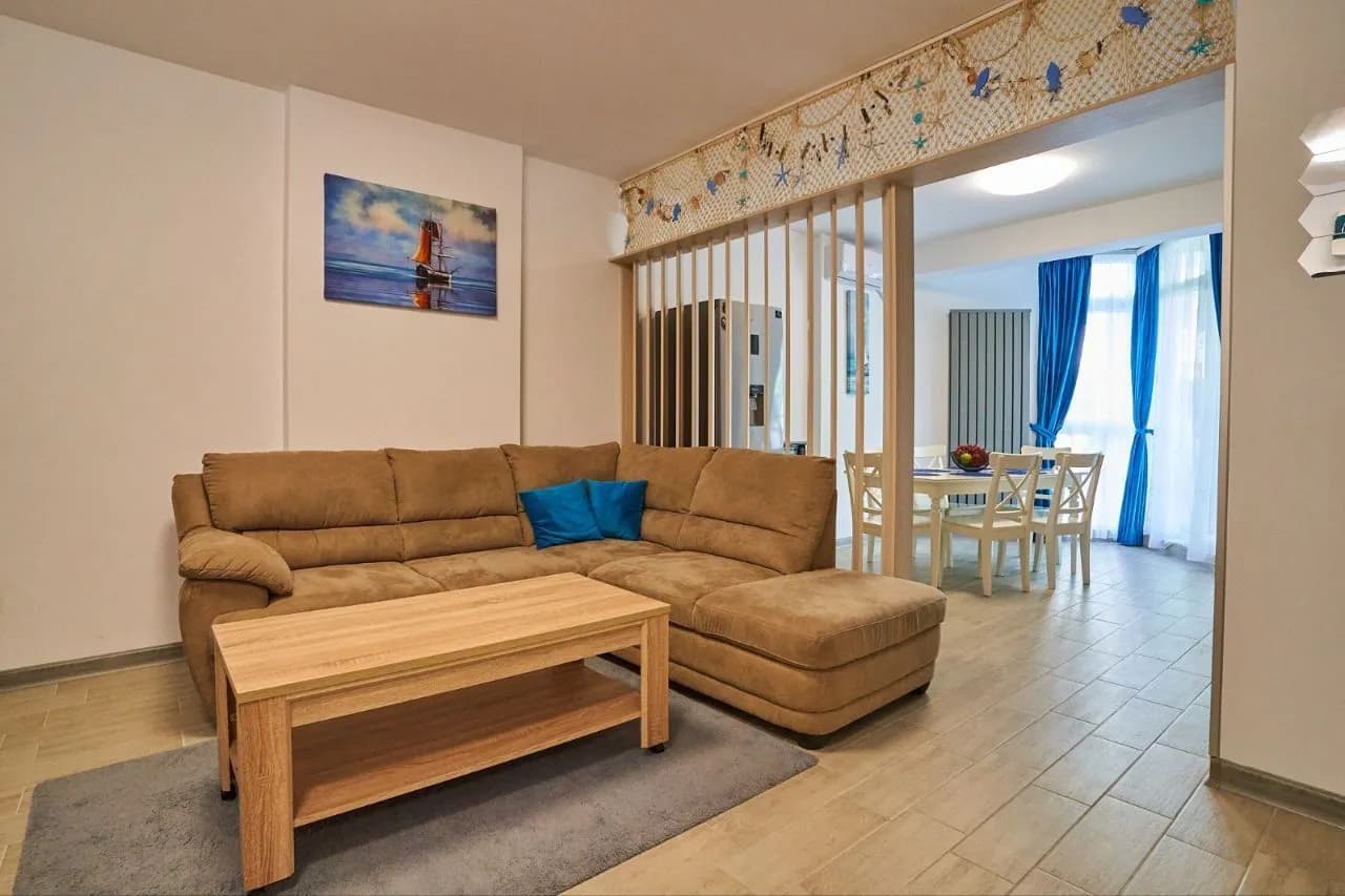 Квартира в Mamaia, 2 комн., 48 м²