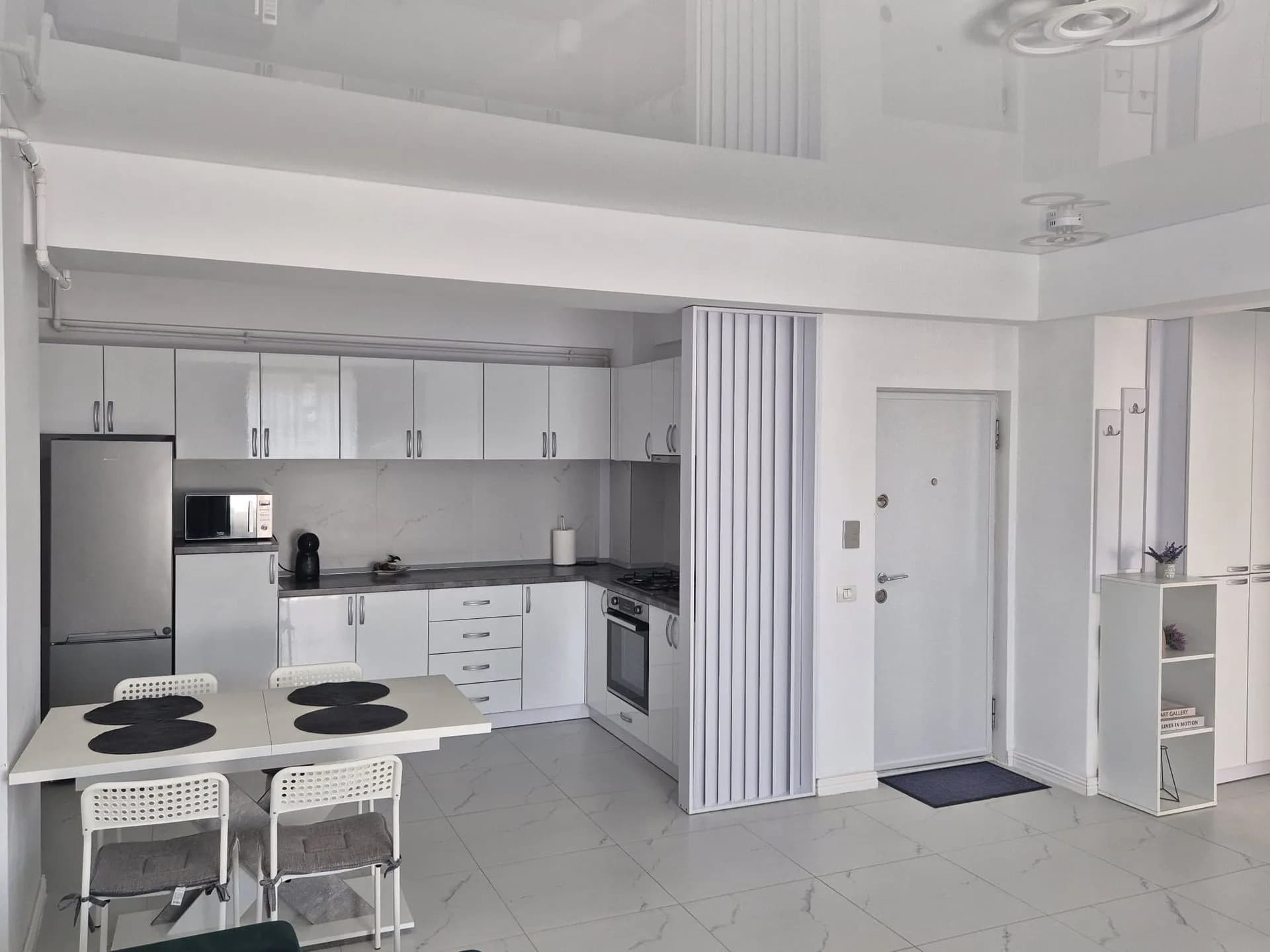 Квартира в Mamaia, 2 комн., 55 м² — фото 2