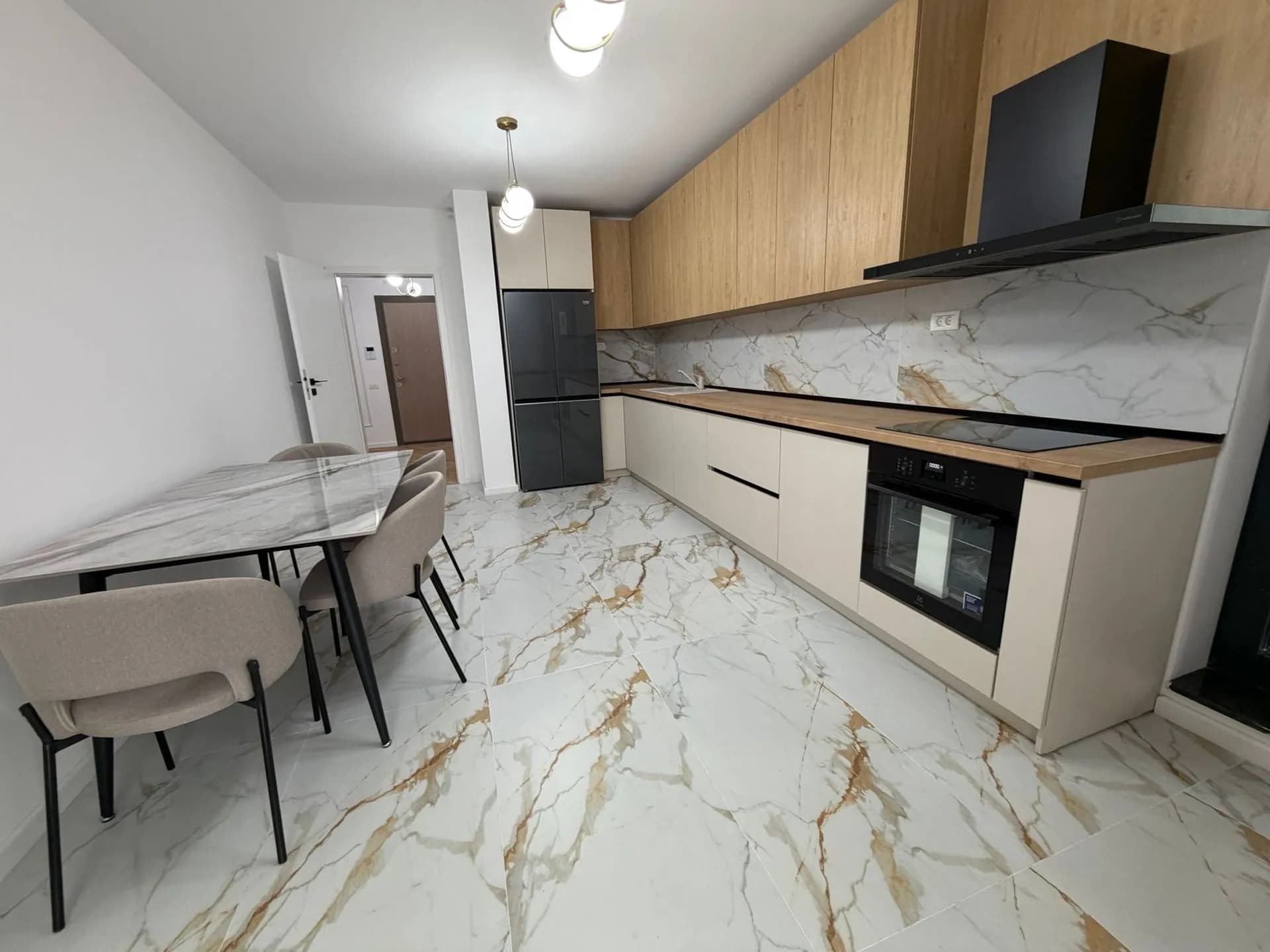 Квартира в Constanta, 4 комн., 120 м² — фото 9