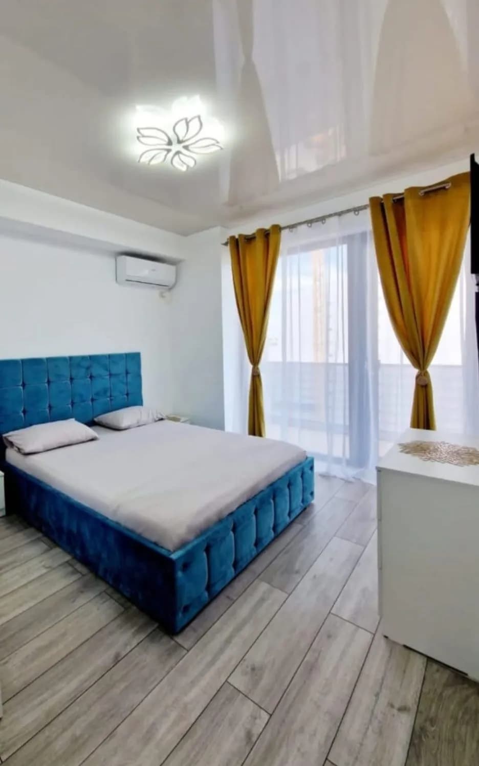 Квартира в Mamaia, 2 комн., 65 м² — фото 4