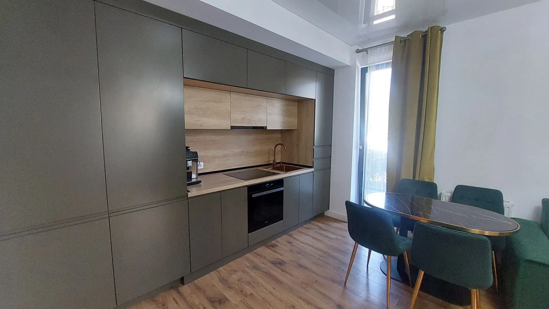 Квартира в Mamaia, 2 комн., 50 м² — фото 2