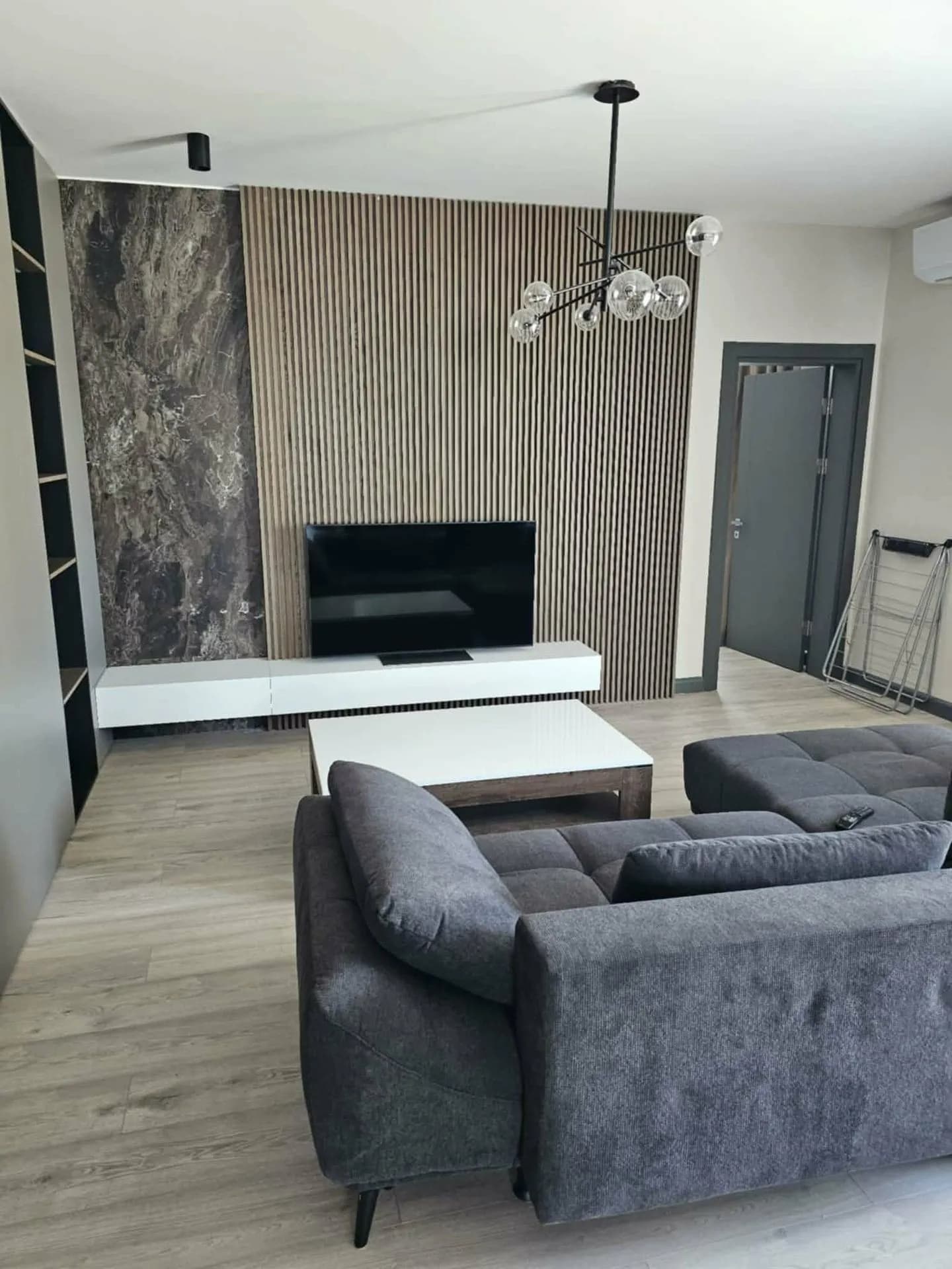 Квартира в Mamaia, 3 комн., 130 м² — фото 1